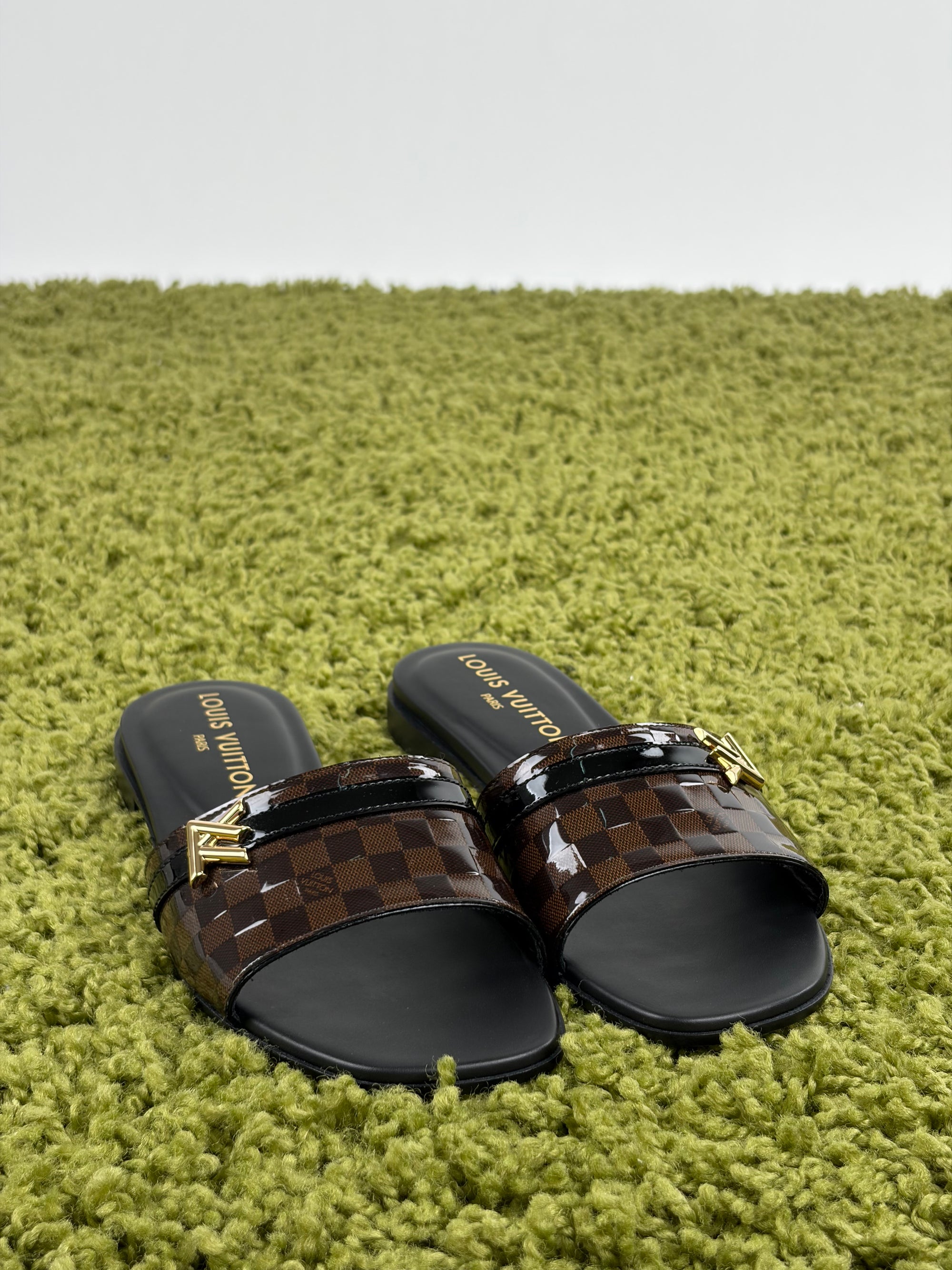 Ciabatte louis vuitton revival leather mules Size 36 nere e marroni