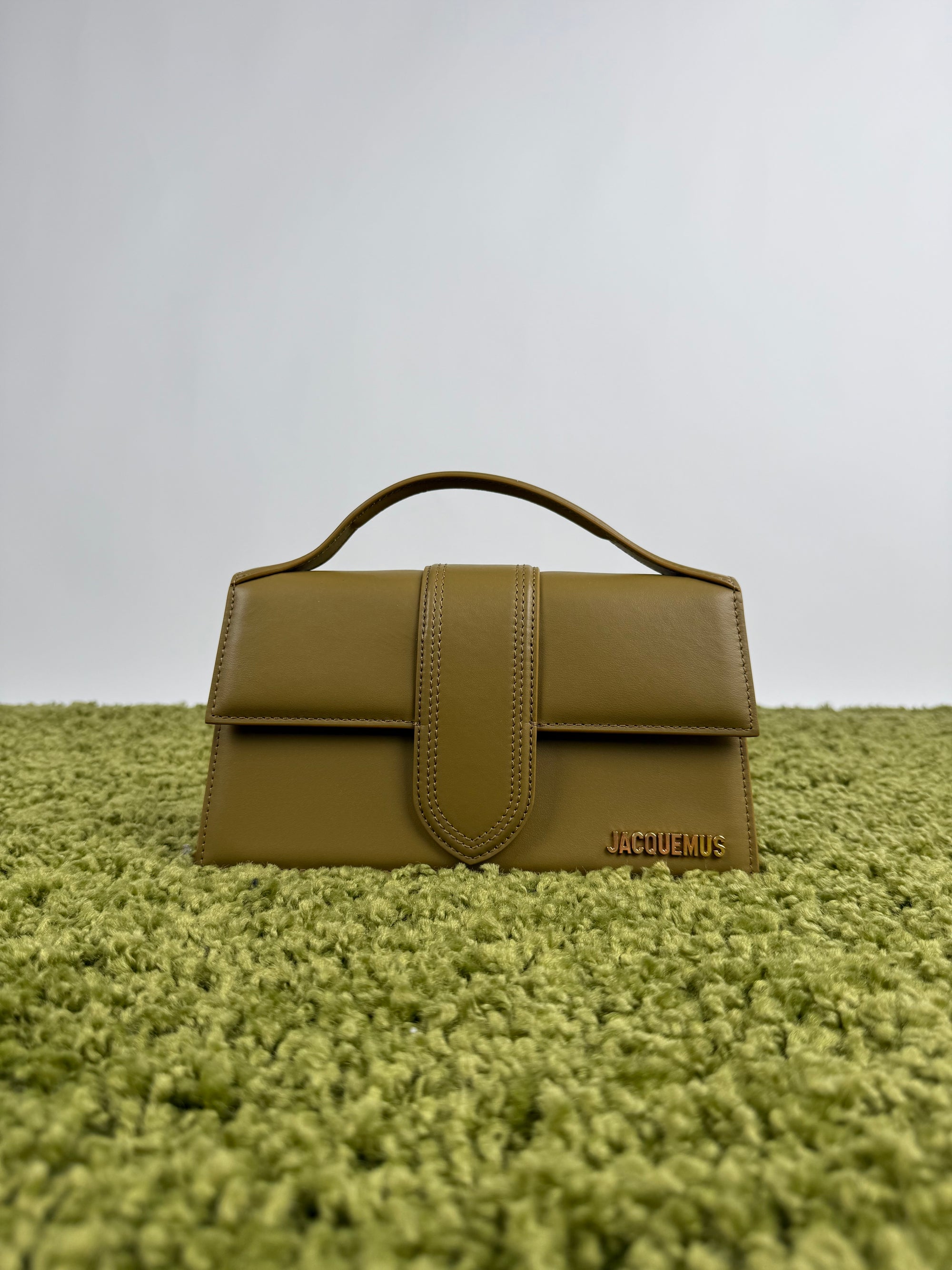 Jacquemus la grande bambino  cachi
