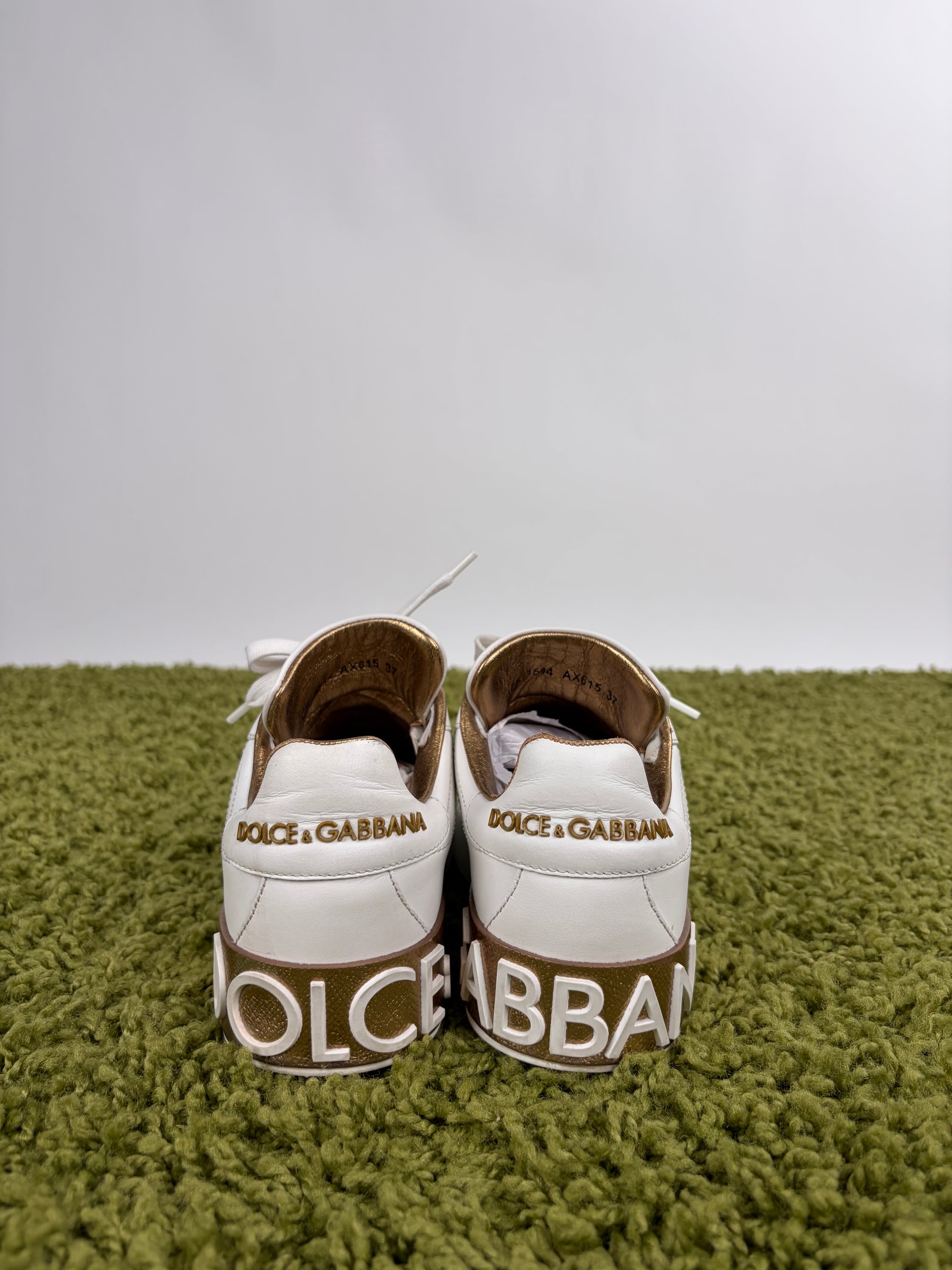 Dolce e gabbana Size 37 bianche e oro