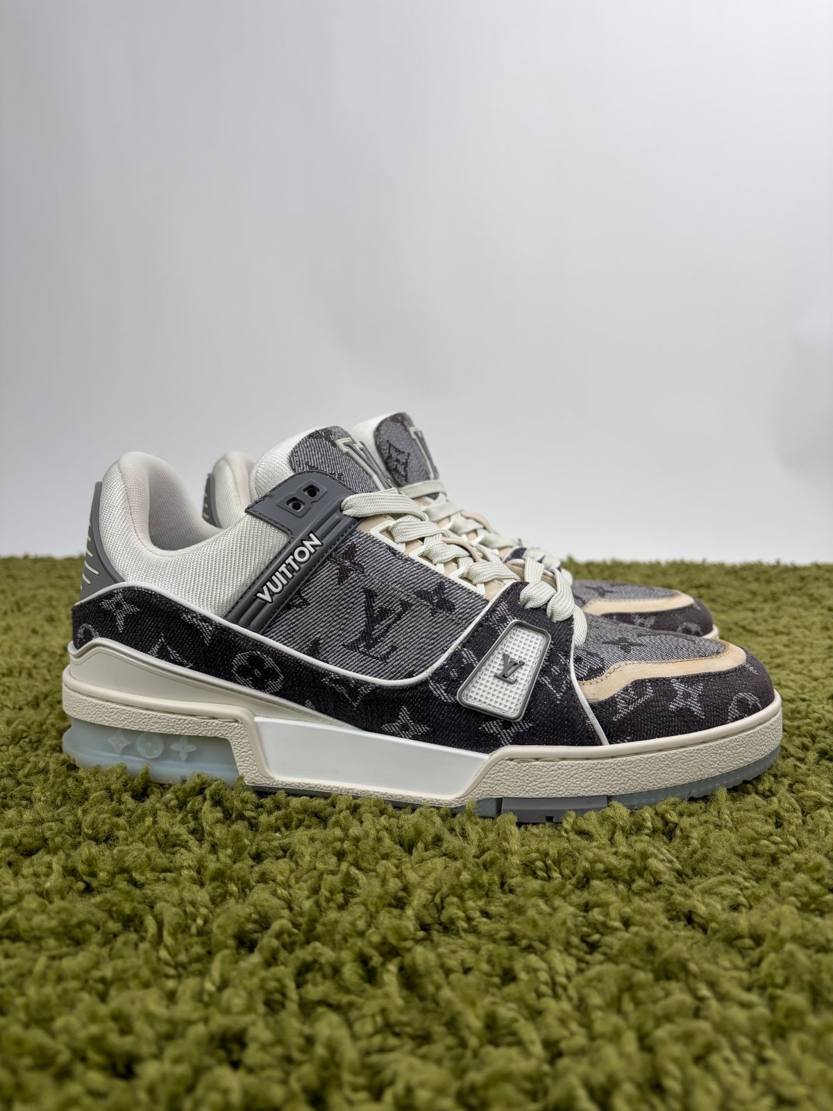 Louis Vuitton Trainer Denim Grigia 7 - Second Hand Di Fiore