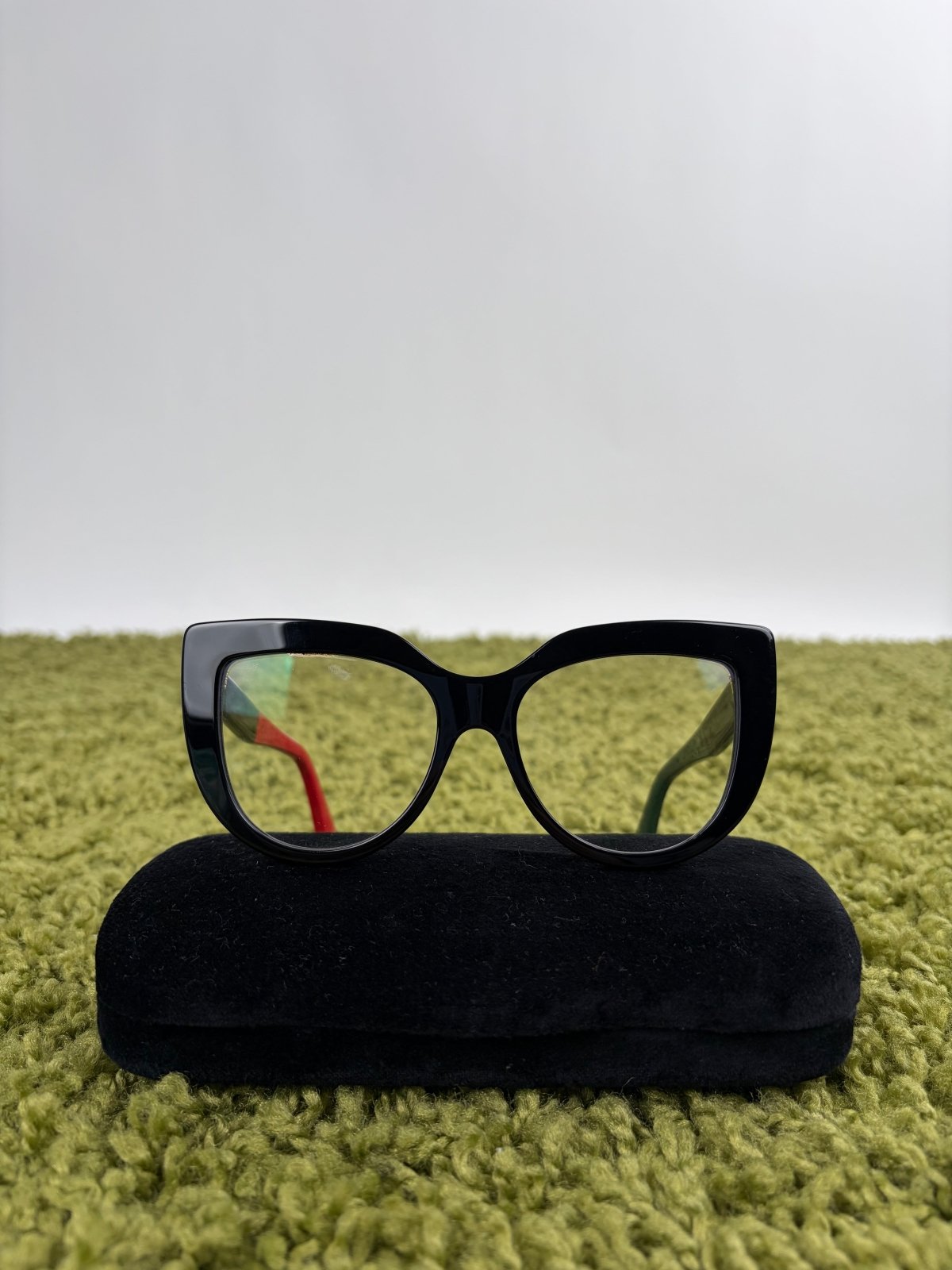 Occhiali Gucci Con montatura a farfalla in acetato nera Multicolor - Second Hand Di Fiore