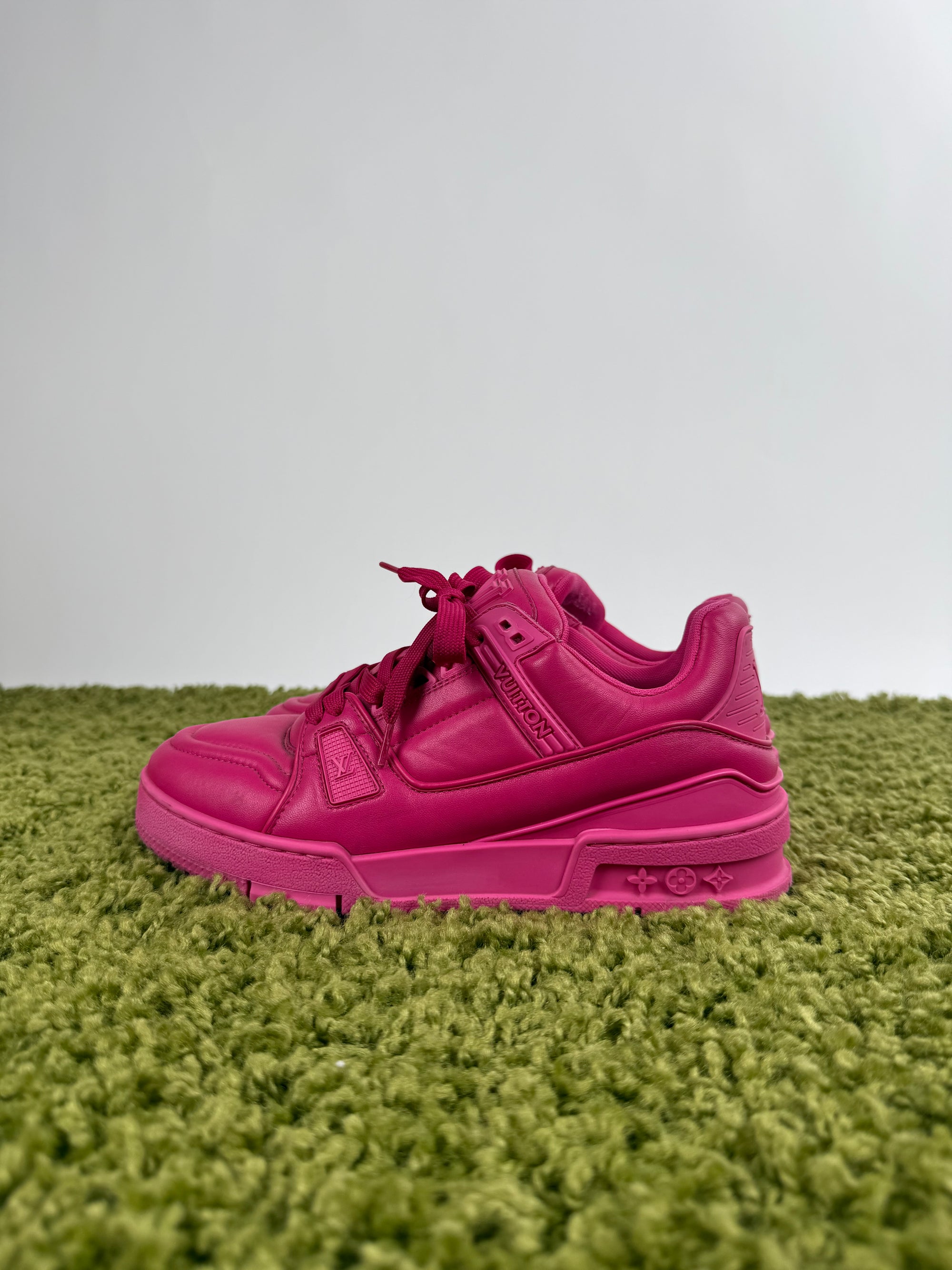 Louis Vuitton Trainer Fucsia 37