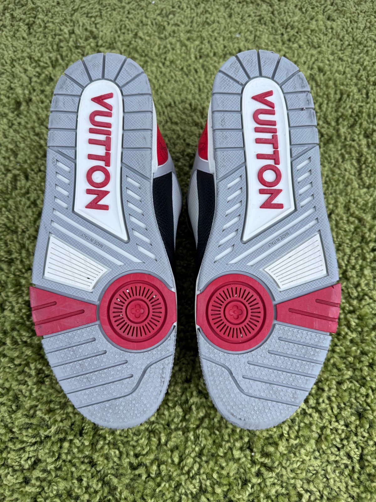 Louis Vuitton Trainer Nera multicolor 9 - Second Hand Di Fiore