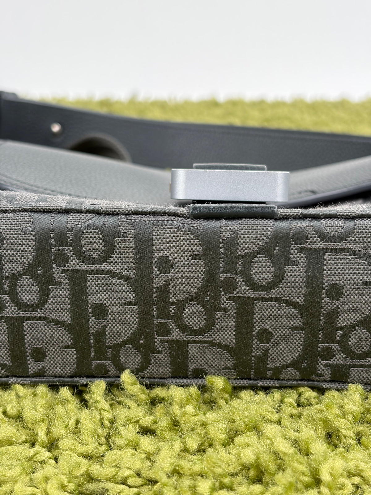 Borsa Christian Dior Saddle con pattina Grigia