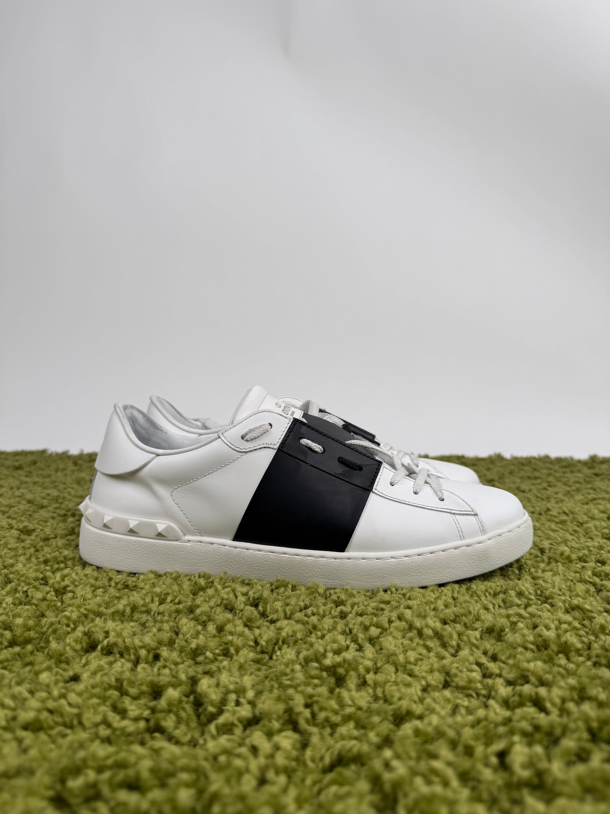 Valentino Garavani Low Sneaker 44