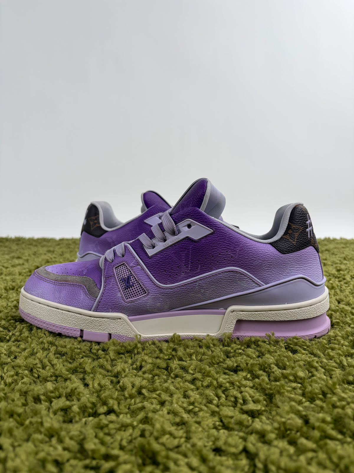 Louis Vuitton Trainer Viola 7.5