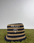 Cappello Prada beige e blu