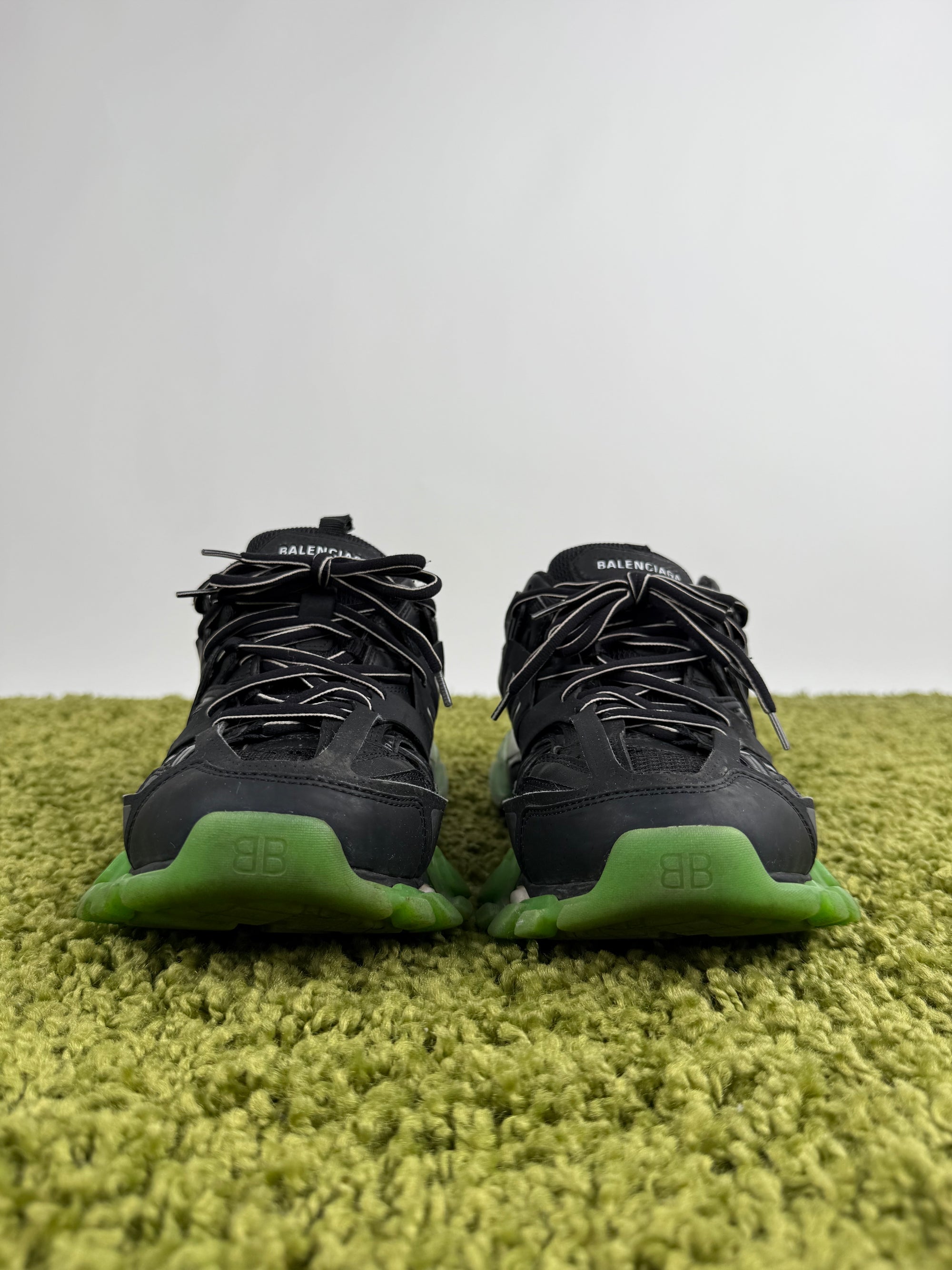 Balenciaga Track 42