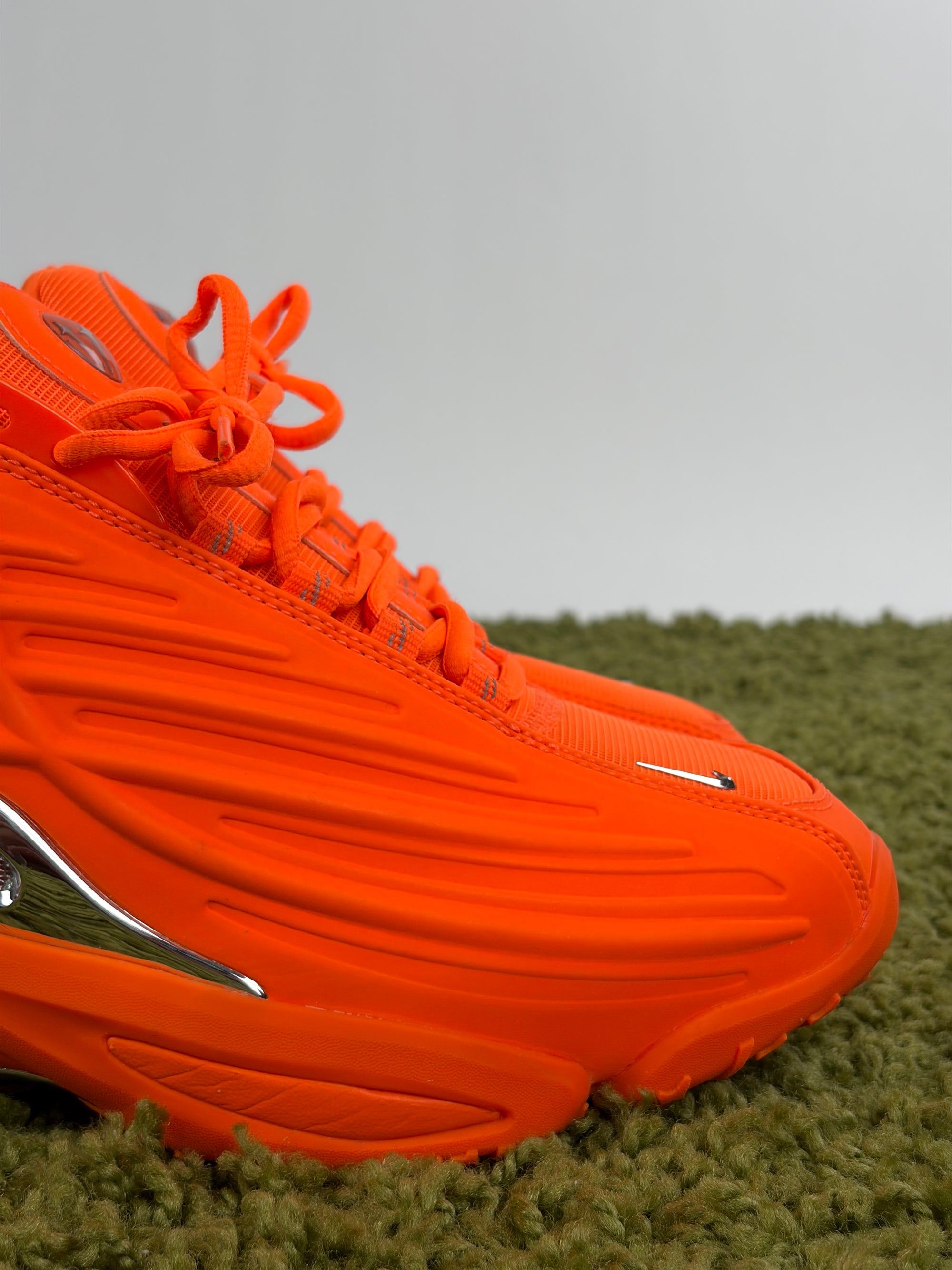 Nike Nocta Size 42 arancioni e argento