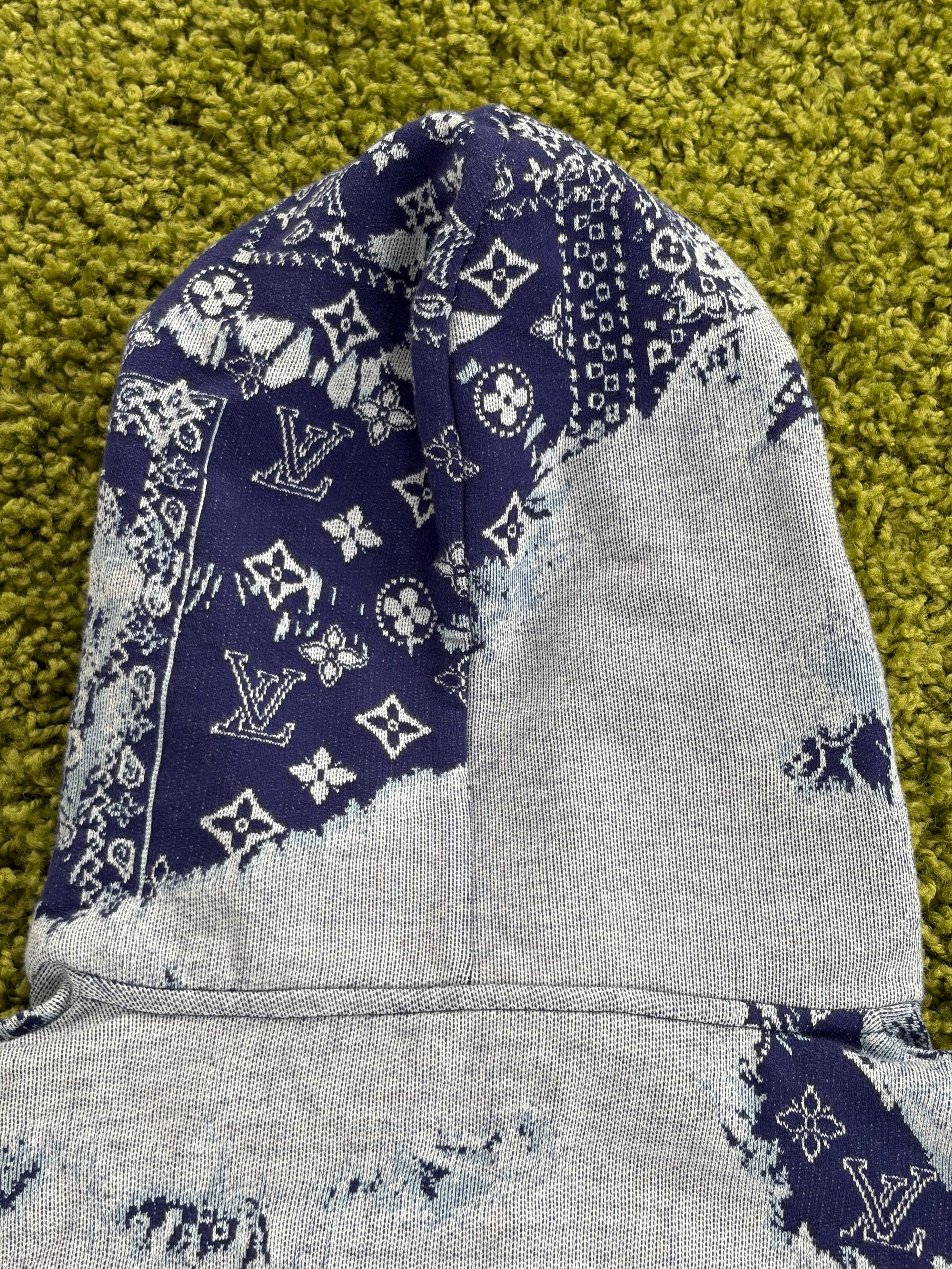 Completo Louis Vuitton Size XL blu e bianco