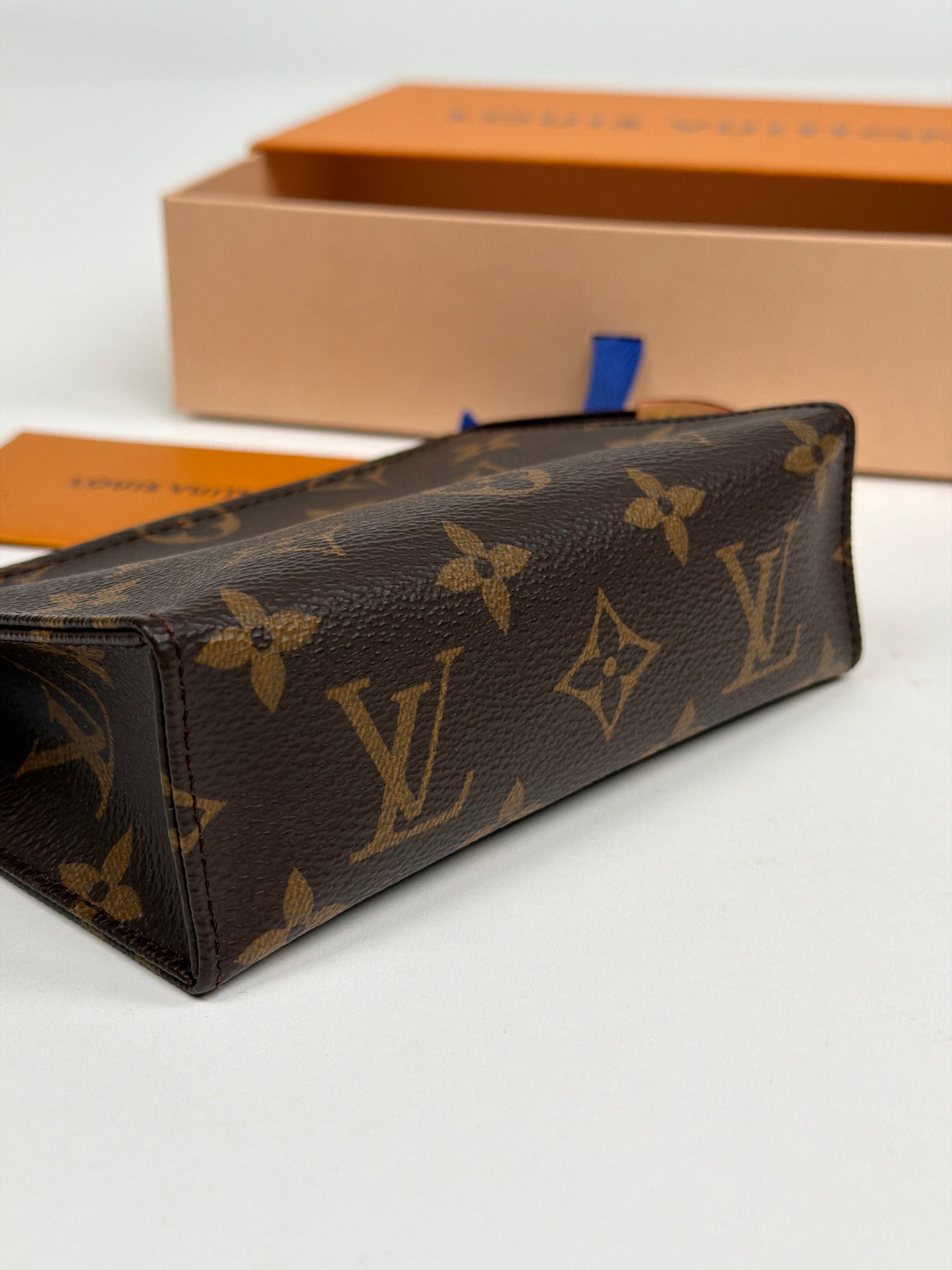 Mini pochette Louis Vuitton