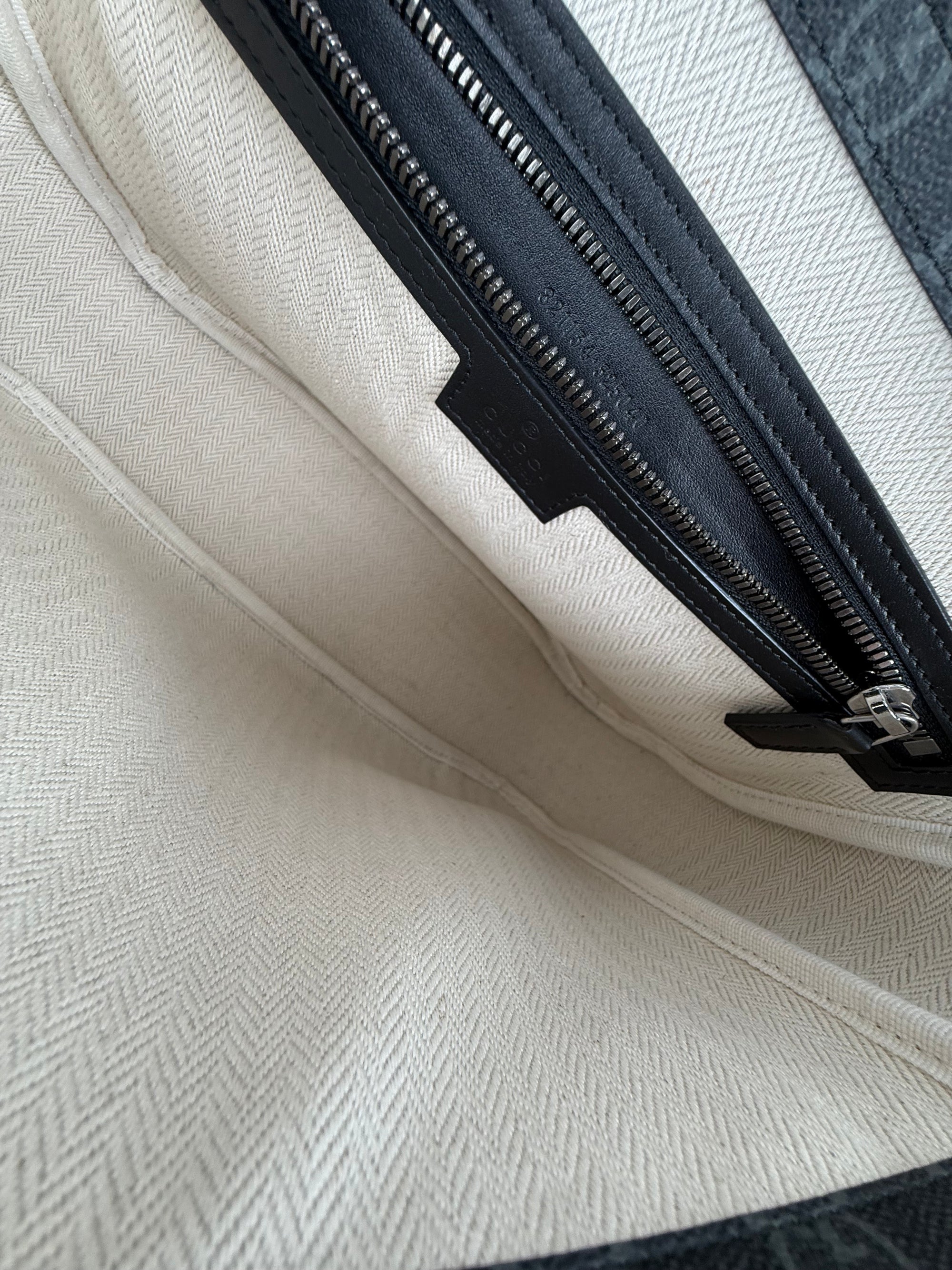 Borsello Gucci Grigio