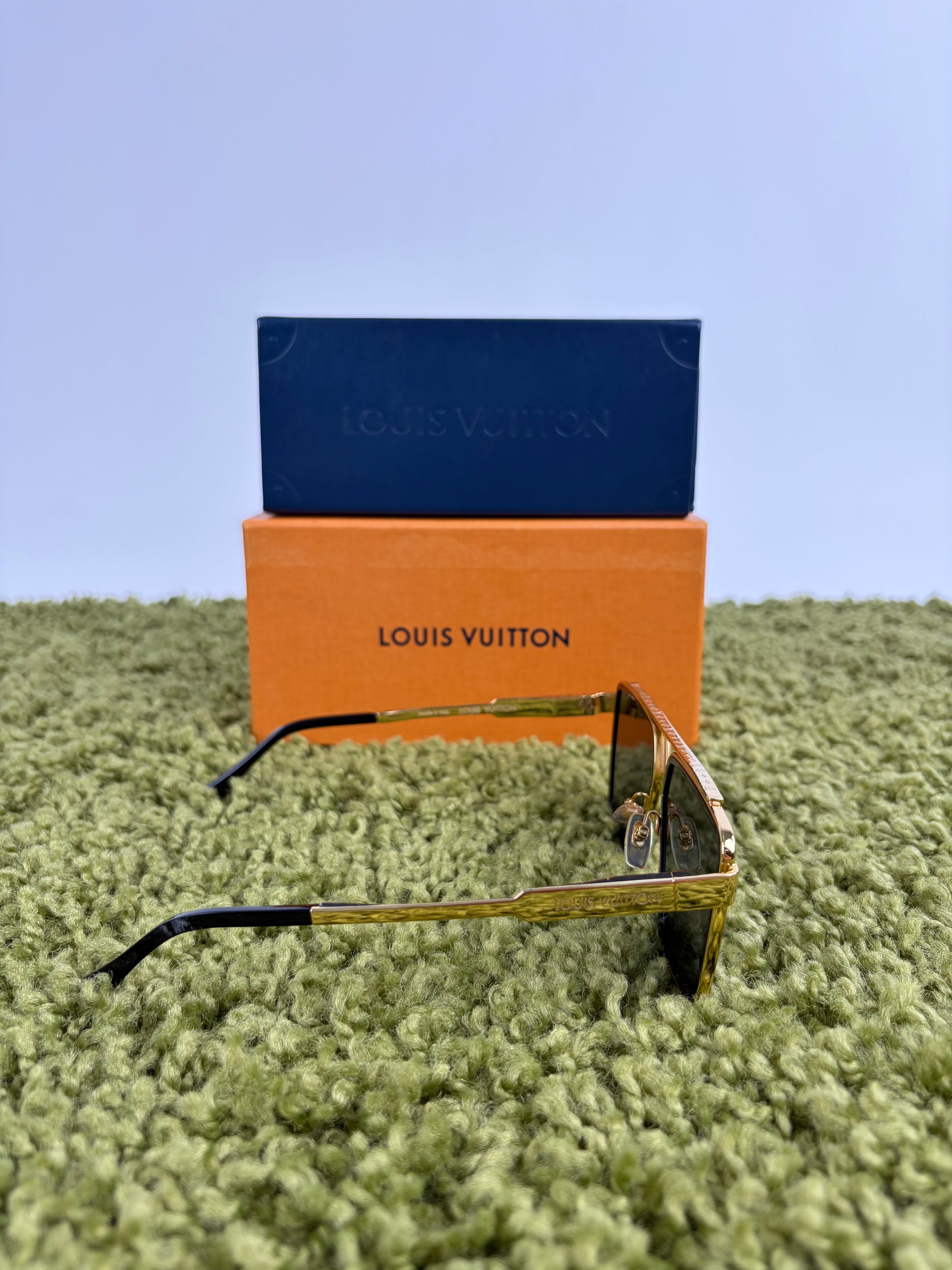 Occhiali Louis Vuitton 1.1 evidence Metal Square neri e oro