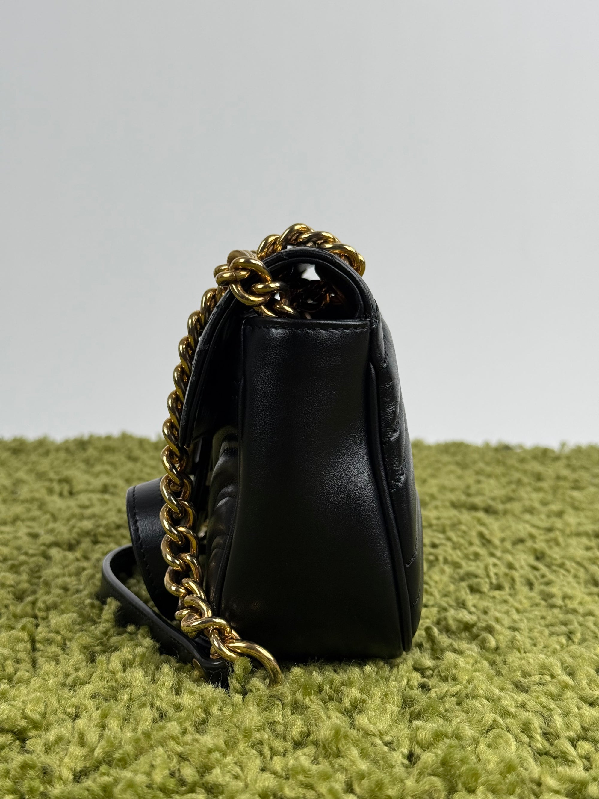 Borsa Gucci Marmont Matelasse Nera