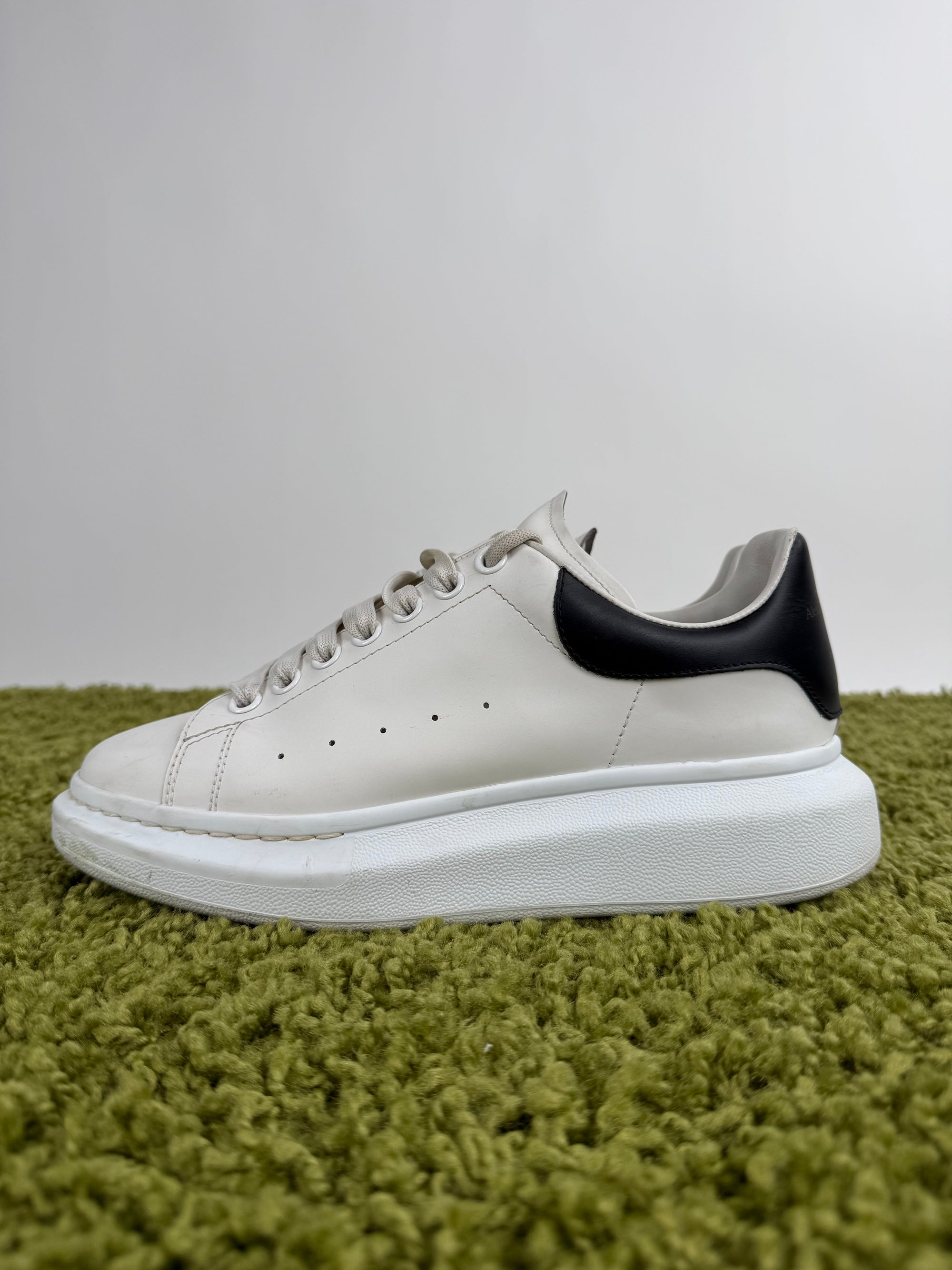 Alexander Mcqueen Bianca 40