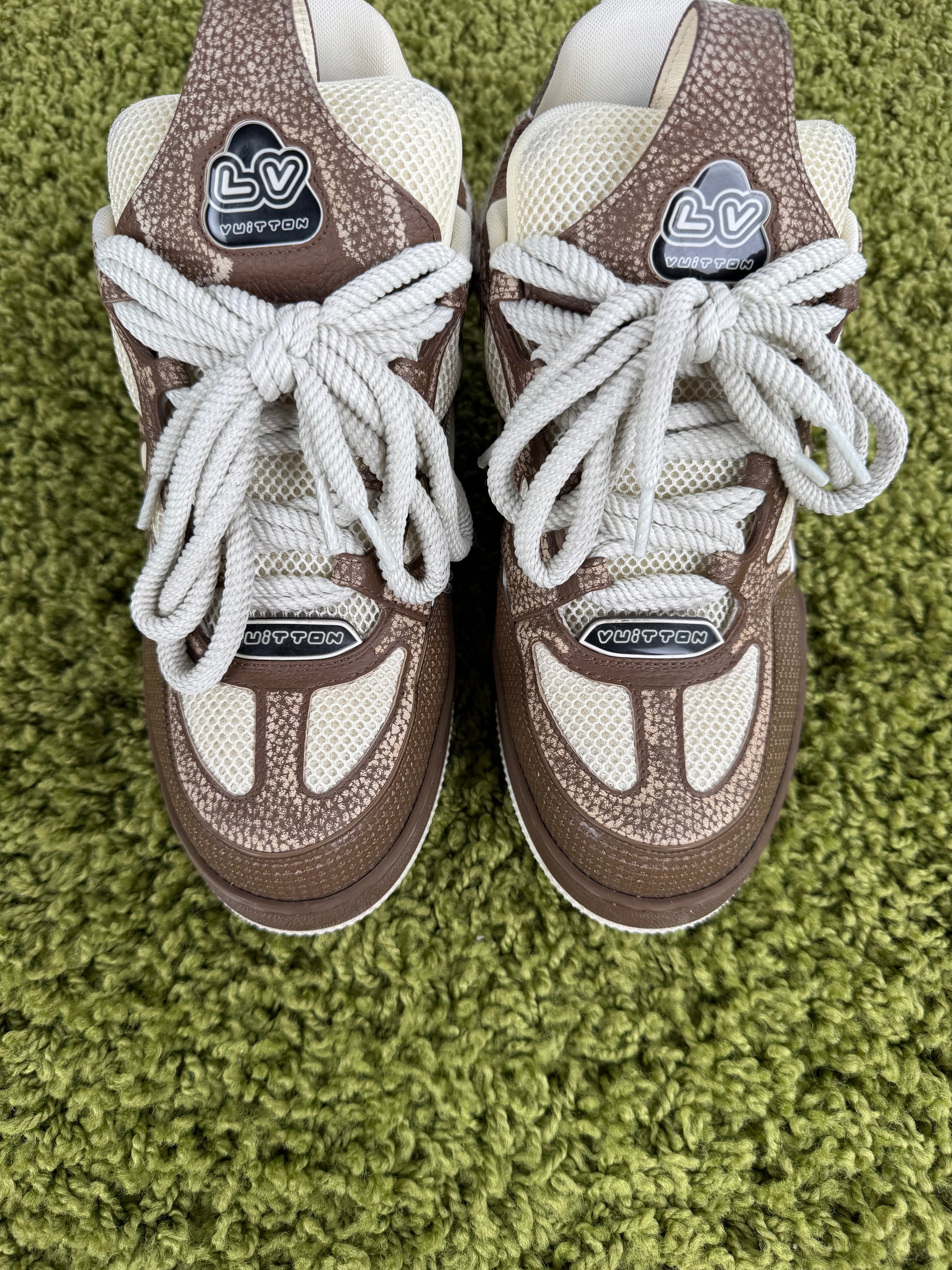 Louis Vuitton Skate Marrone 10
