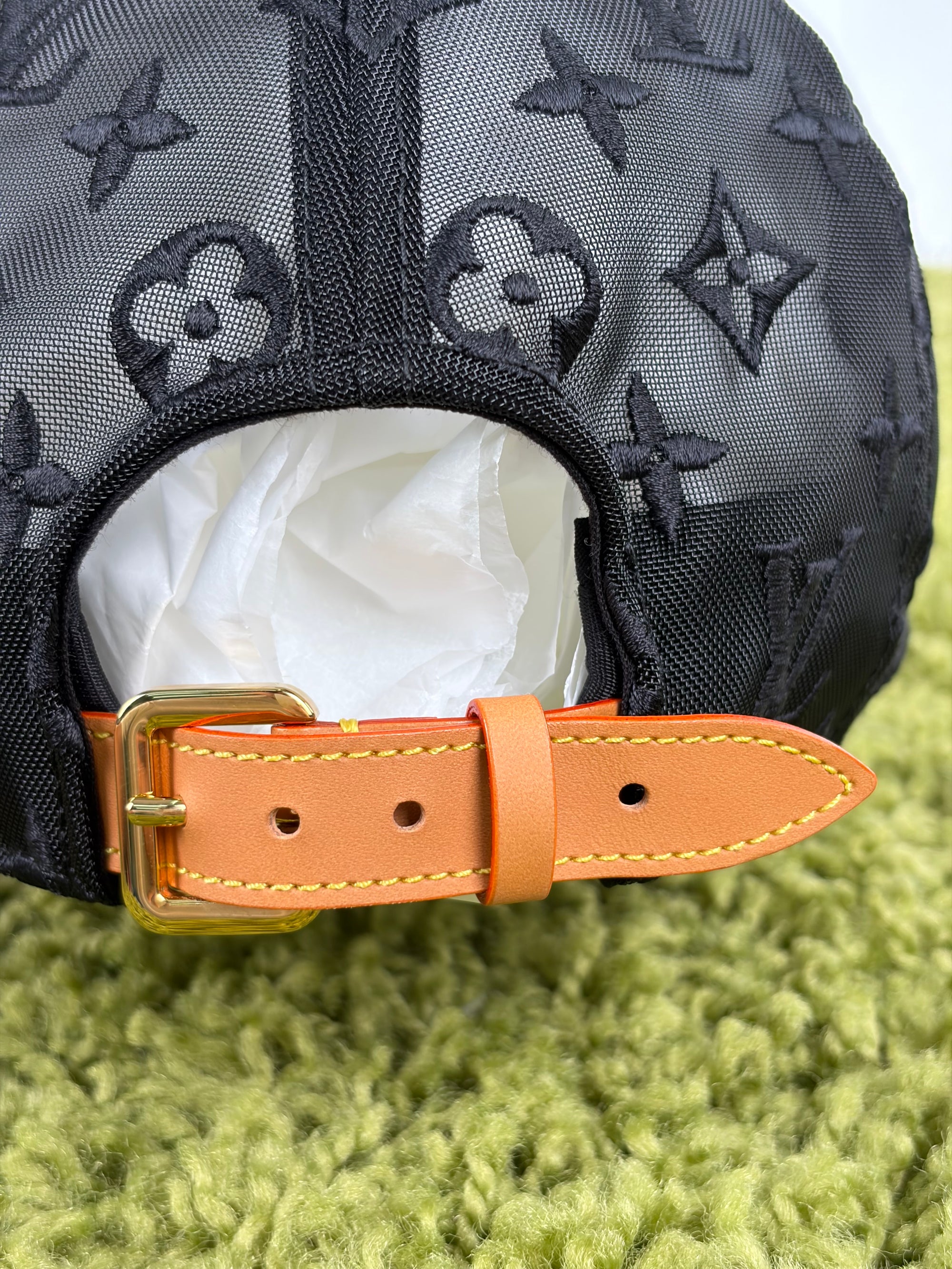 Cappello Louis Vuitton Monogram Mesh Size L nero