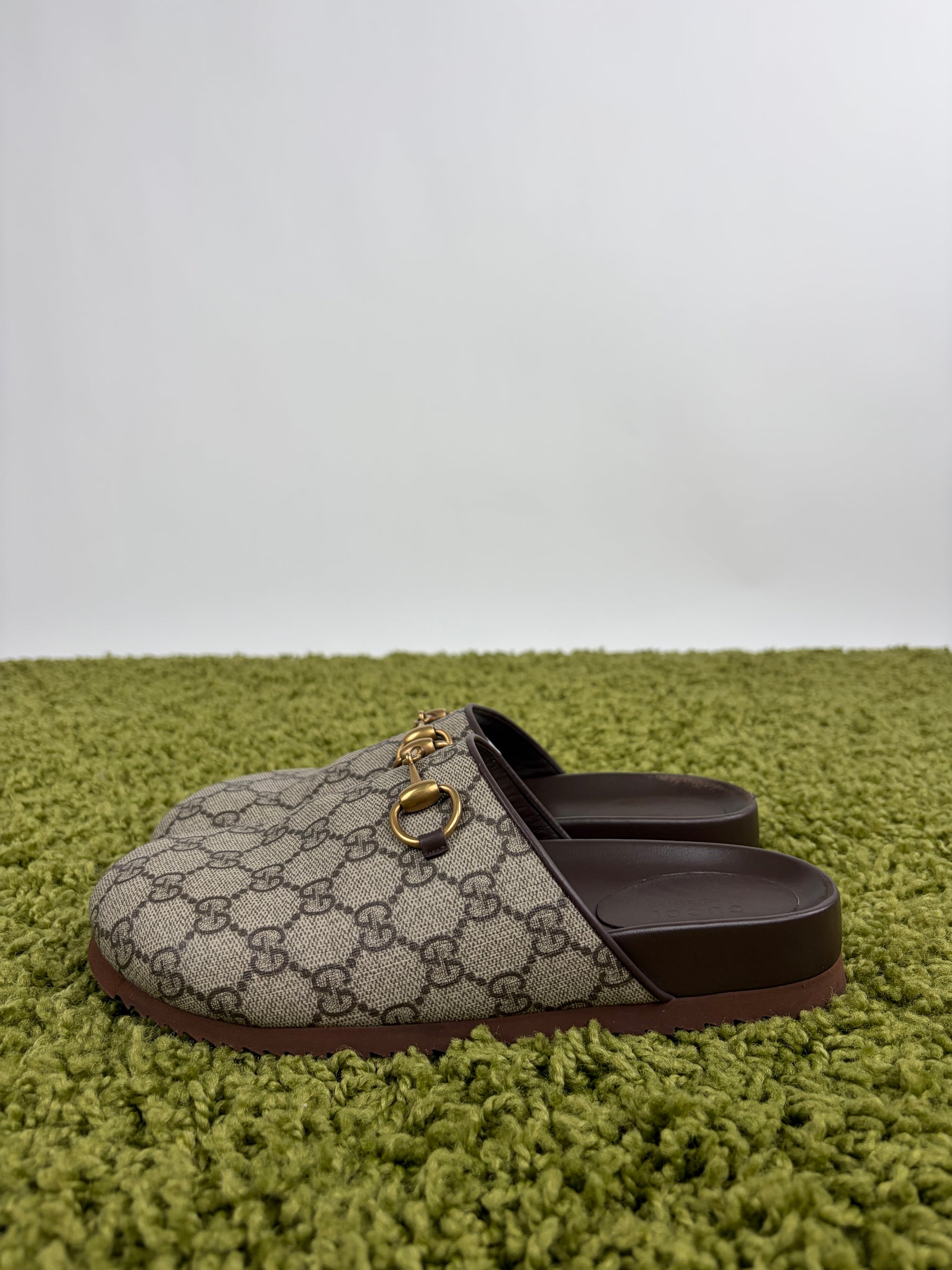 Sandali Gucci Size 37.5 beige e marroni