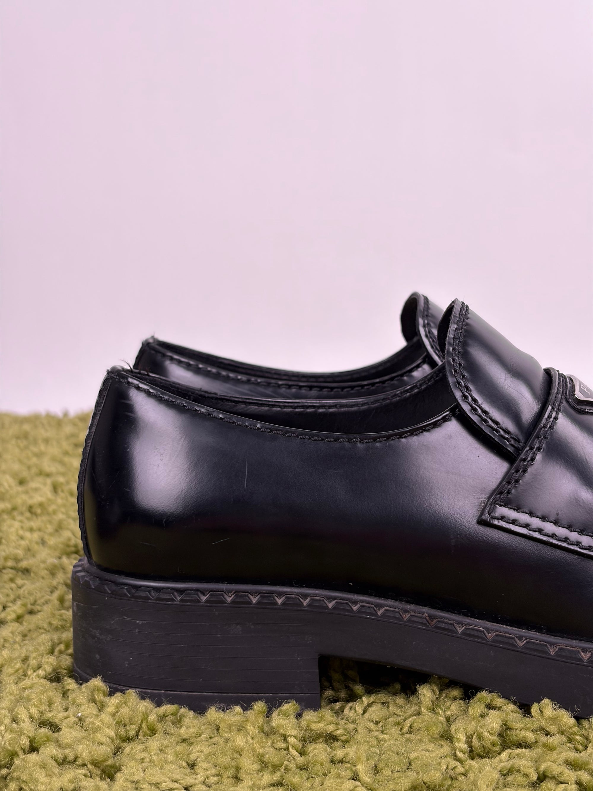 Mocassino Prada Size 7.5=41.5 neri