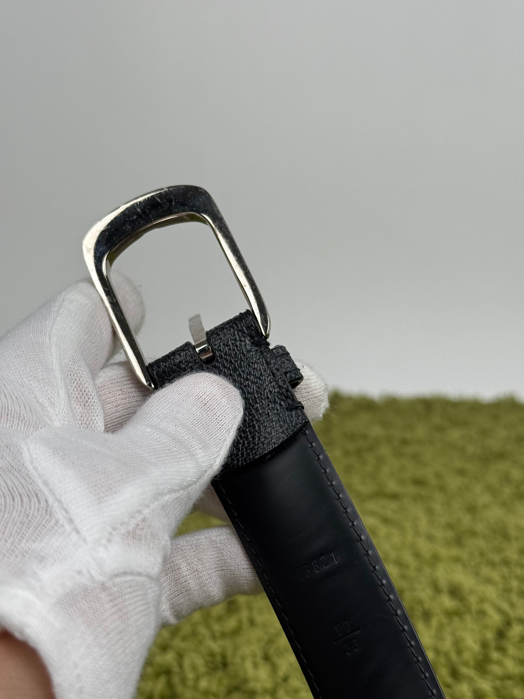 Cintura Louis Vuitton Nera in pelle taglia 90