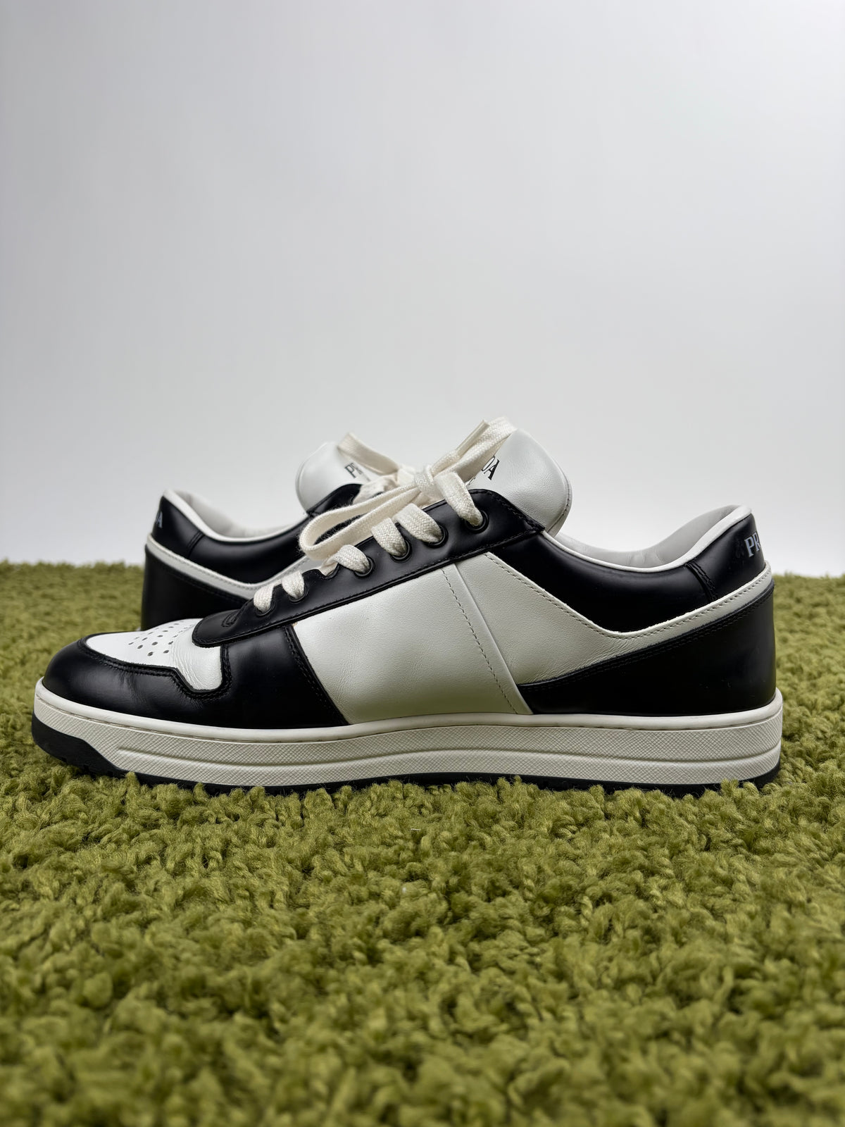 Prada DownTown Nera 9