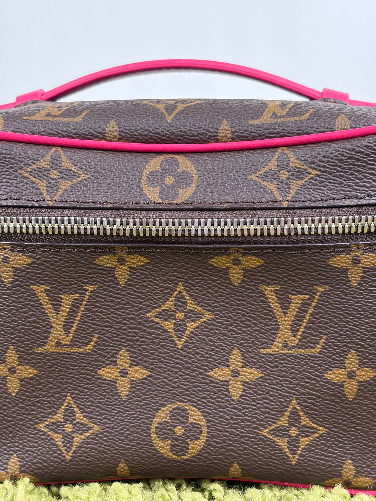 Beauty Case Louis Vuitton Nice Mini Marrone Multicolor