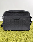 Borsa Louis Vuitton Messenger Trio Nera