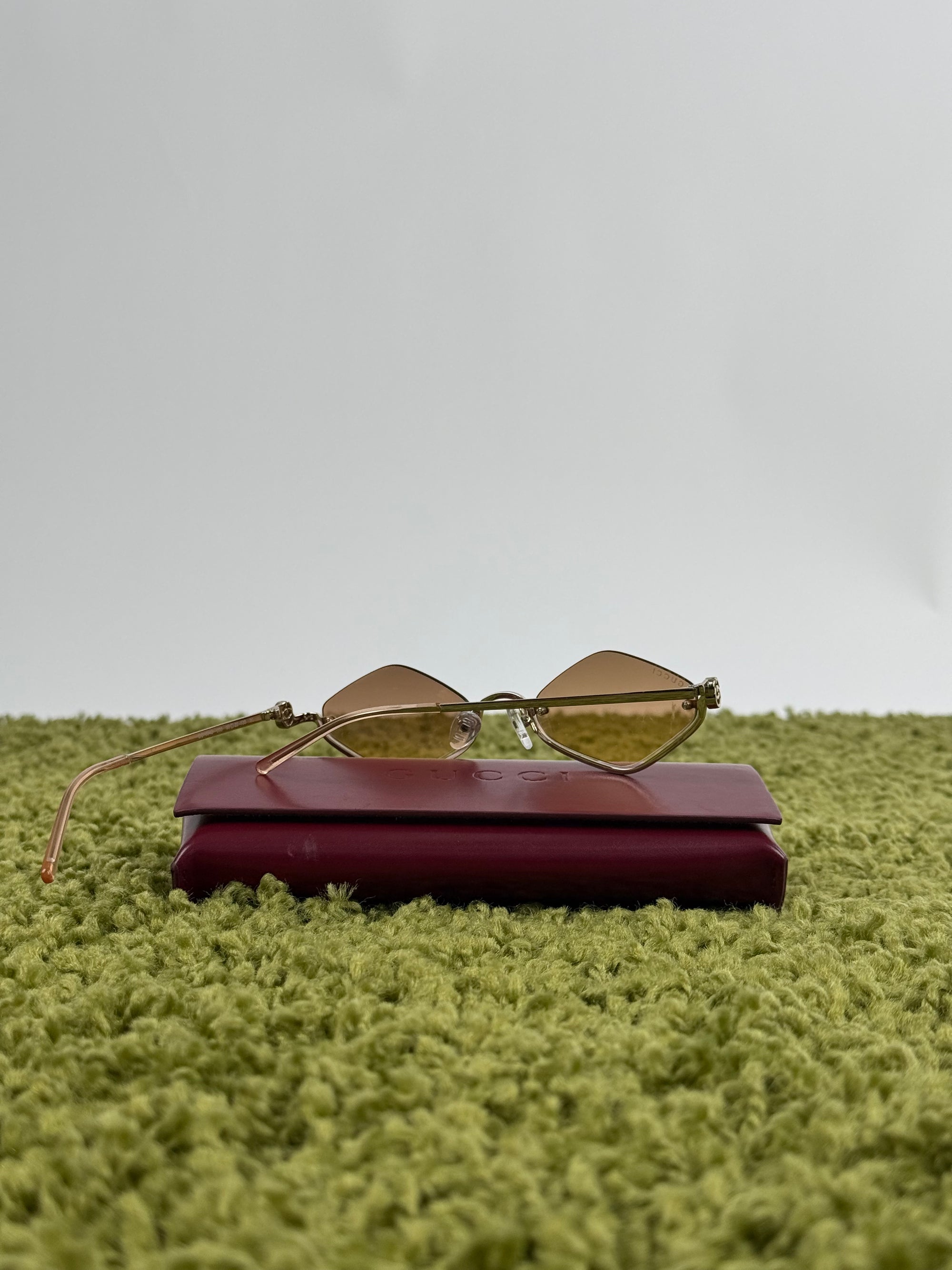 Occhiali Gucci con lenti geometriche