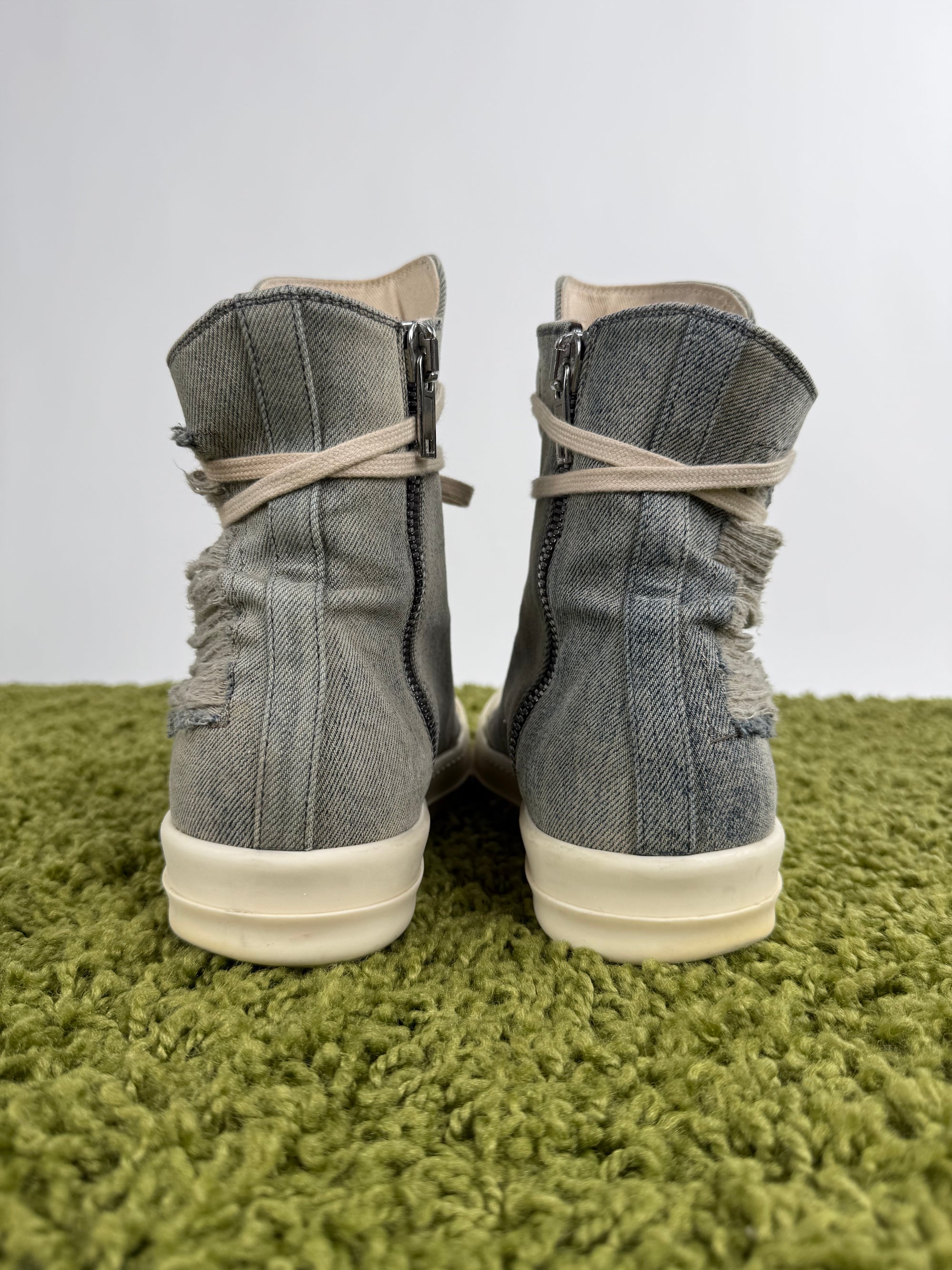 Rick Owens High Top Distressed In denim 42