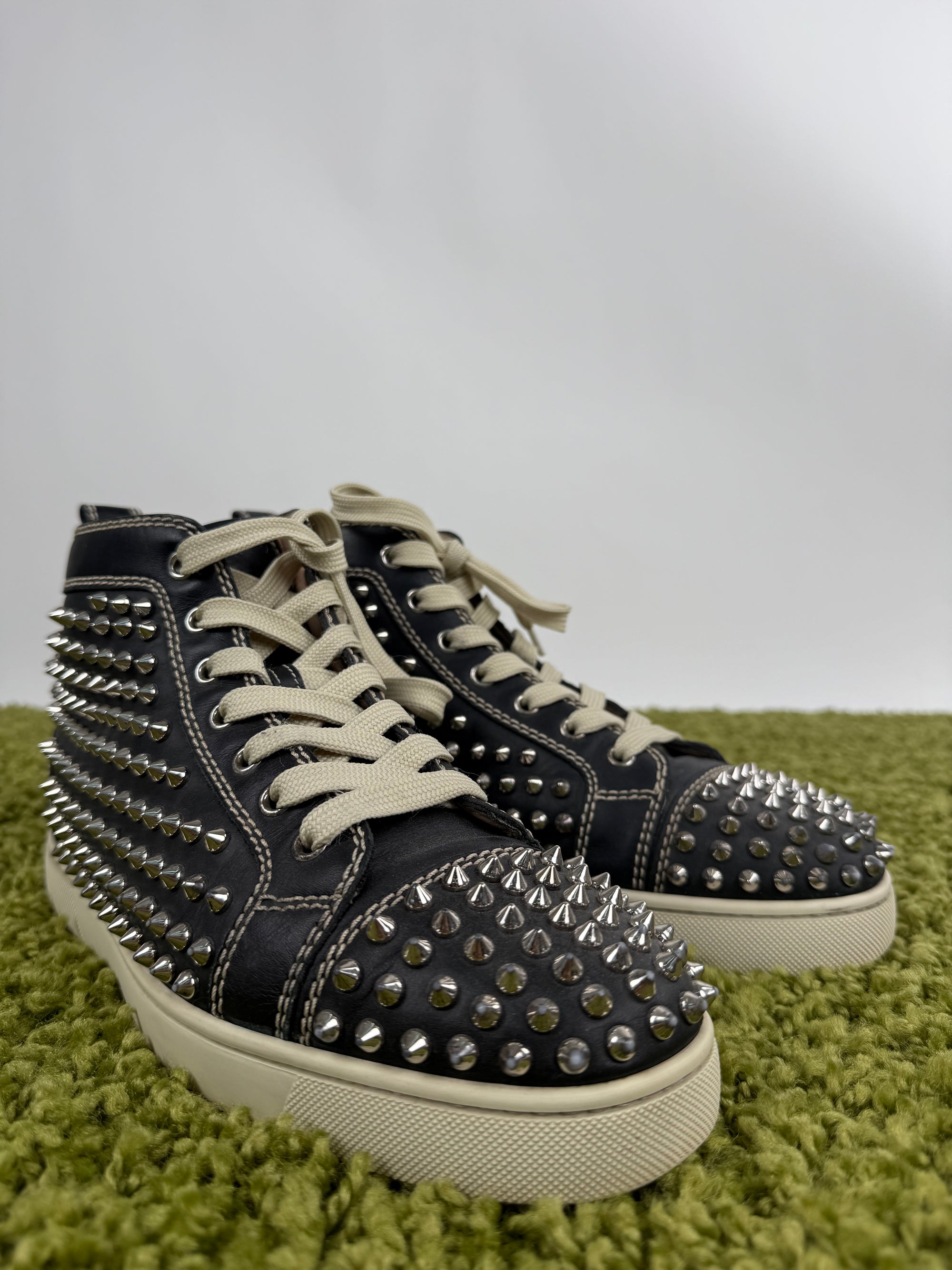 Christian Louboutin Spikes 41
