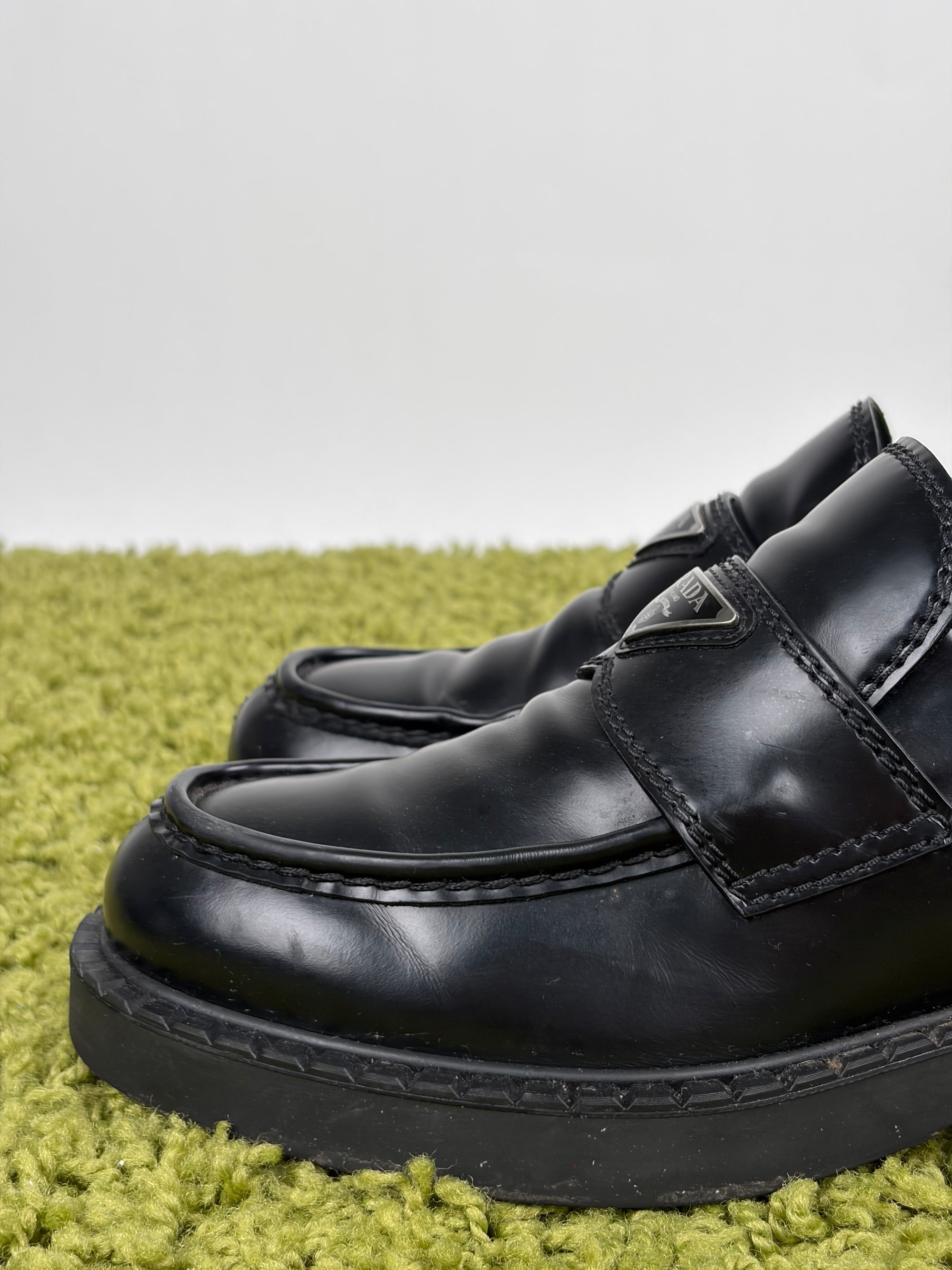 Mocassino Prada Size 7.5=41.5 neri
