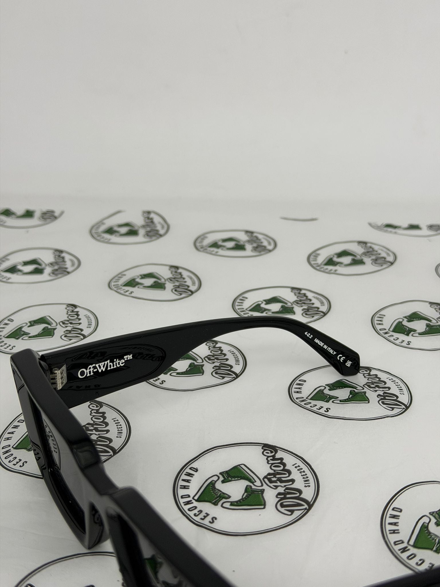 Occhiali off white neri