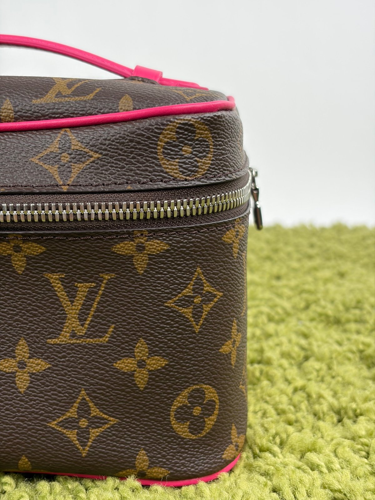 Beauty Case Louis Vuitton Nice Mini Marrone Multicolor - Second Hand Di Fiore