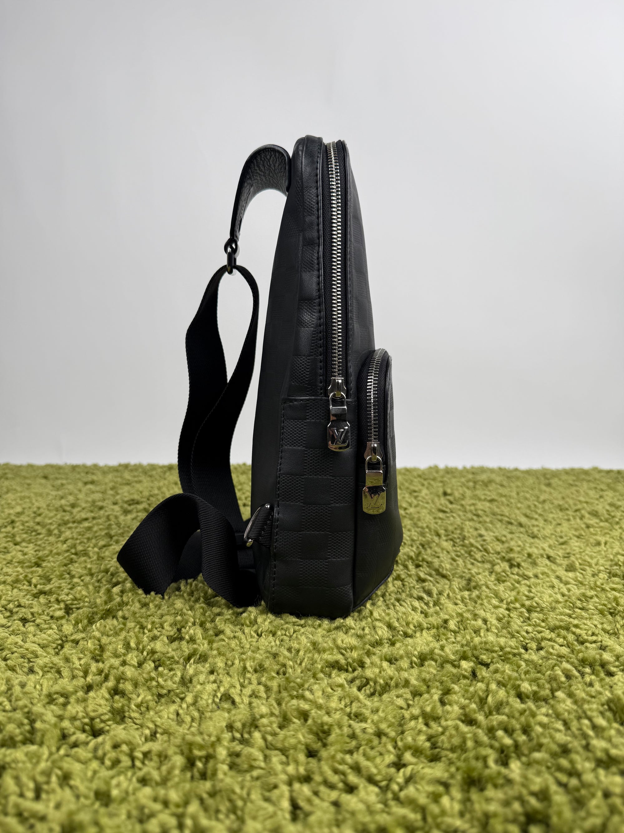 Borsa Avenue Sling Loui Vuitton