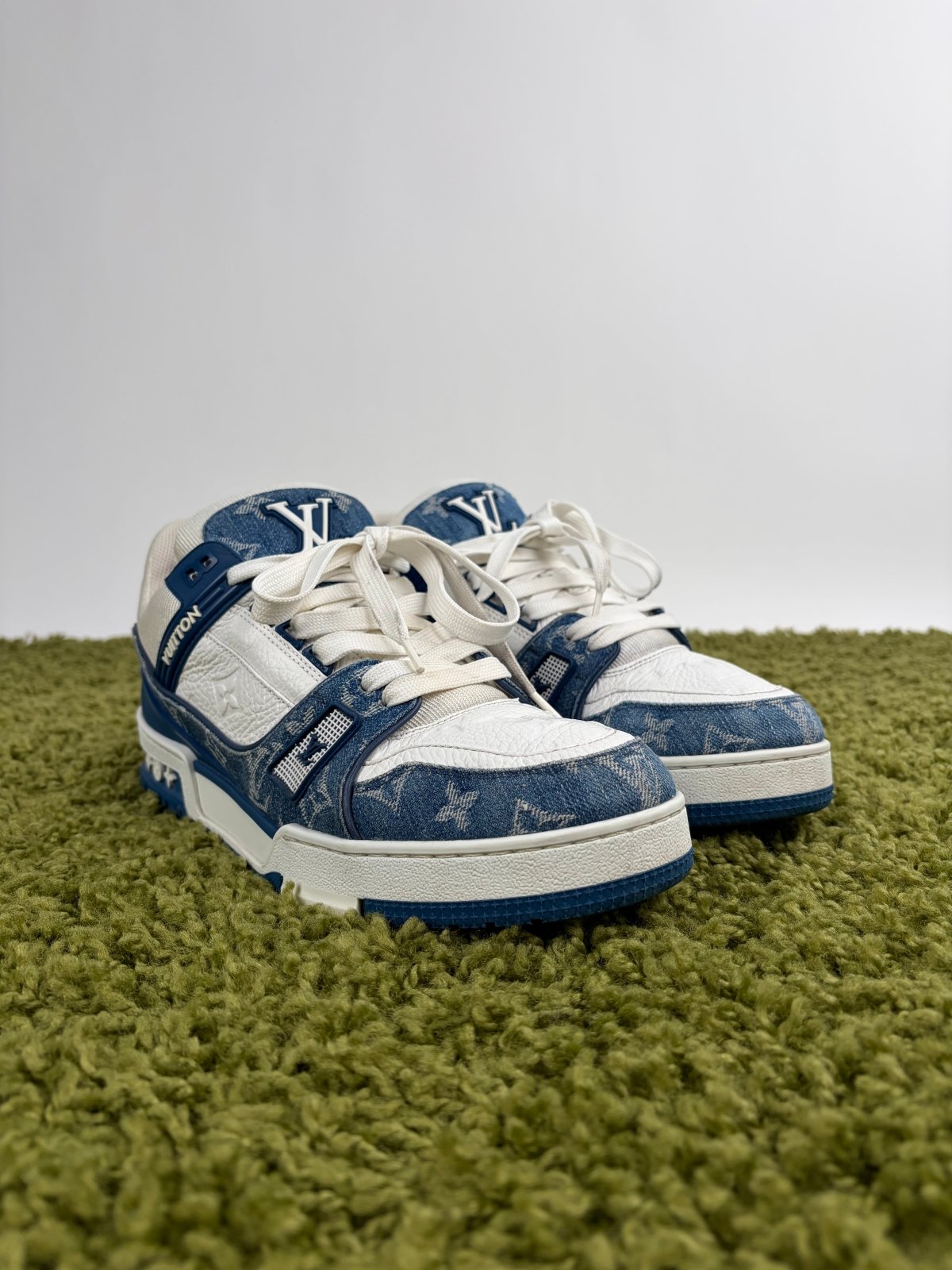 Louis Vuitton Trainer In Denim Blu 8 - Second Hand Di Fiore