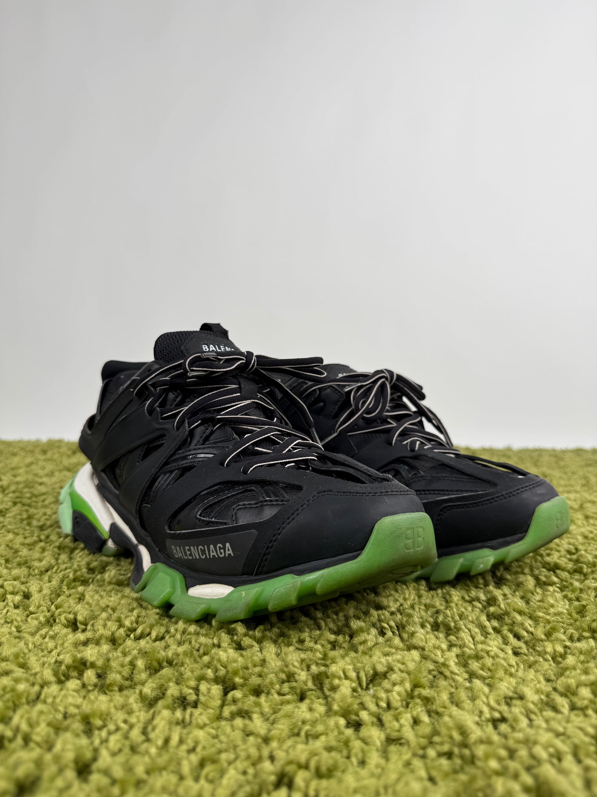 Balenciaga Track 42