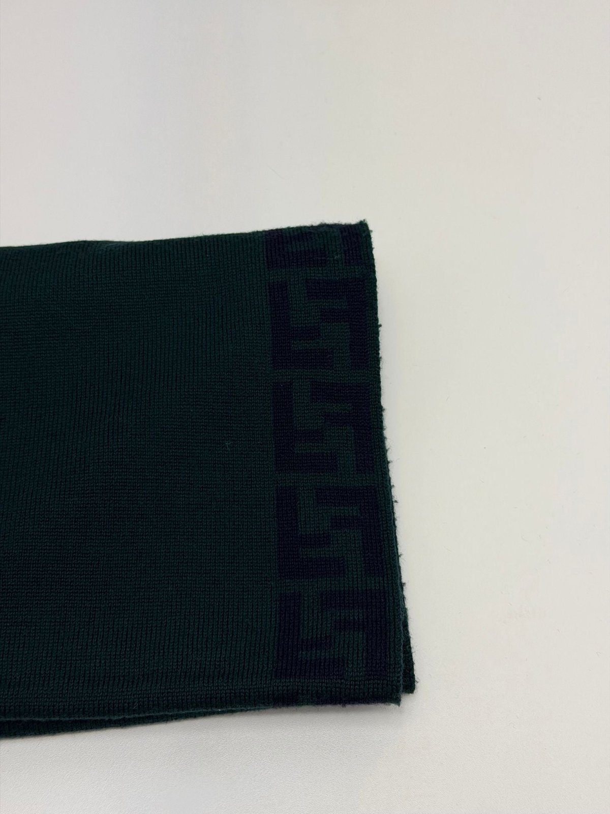 sciarpa Fendi verde e blu - Second Hand Di Fiore
