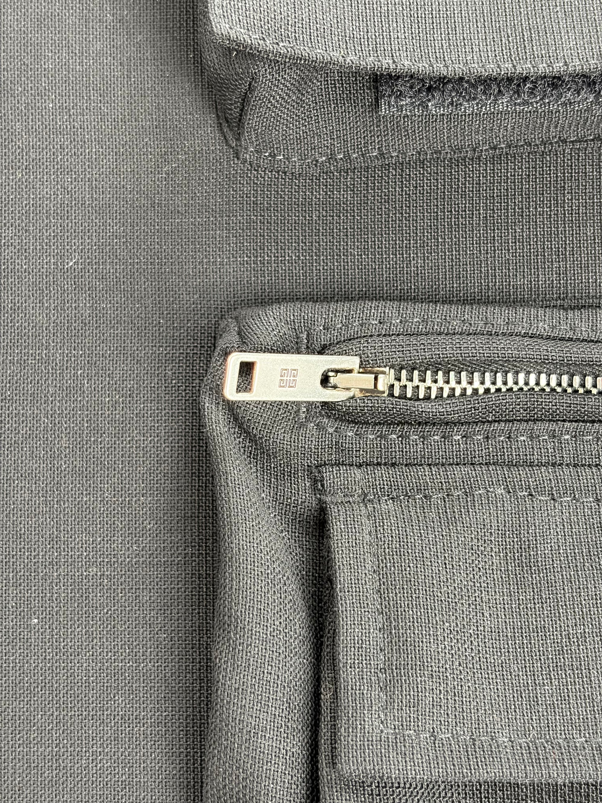 Smanicato Givenchy Size 50 nero
