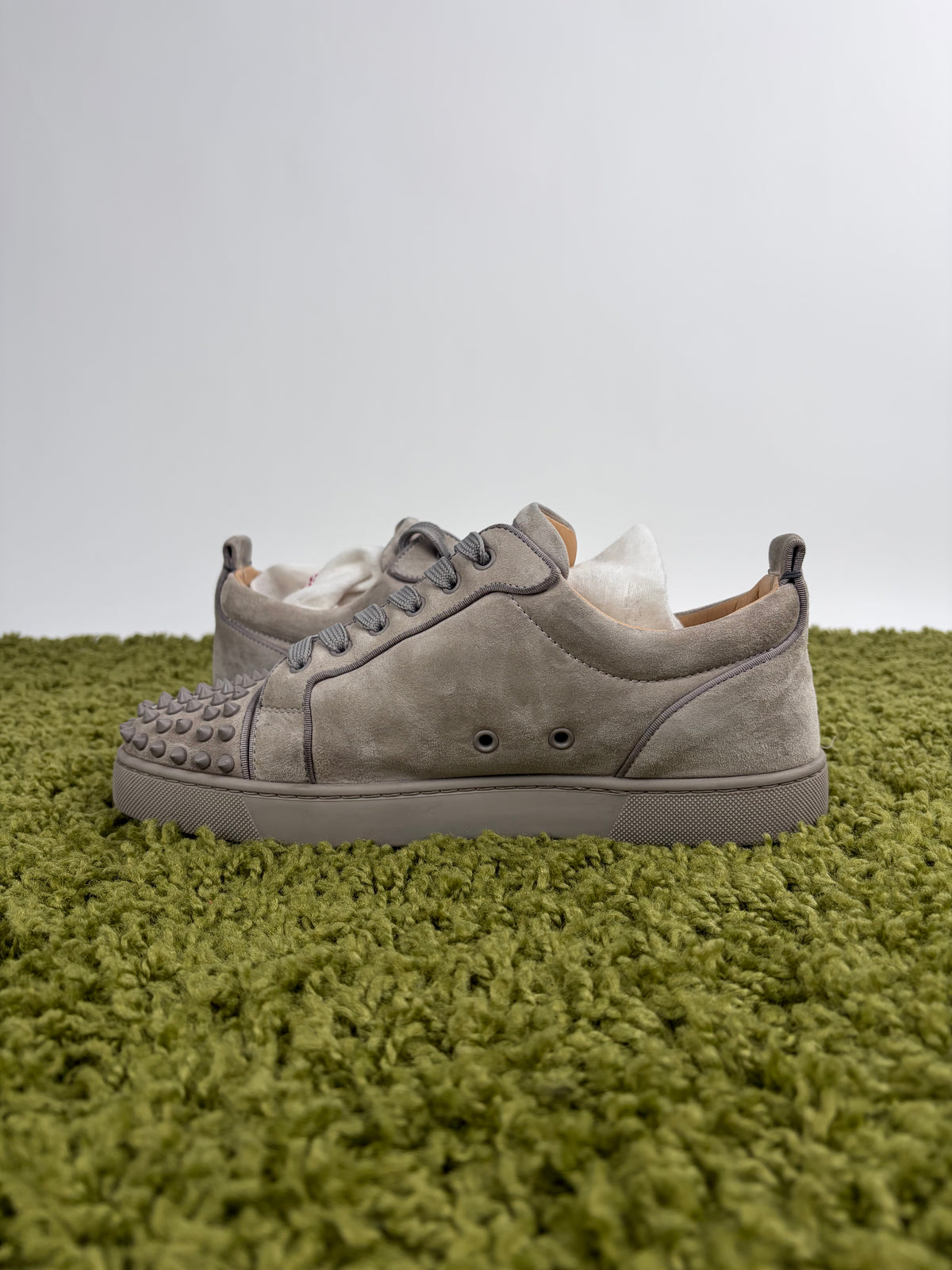 Christian Louboutin Spikes Low Grigia 42