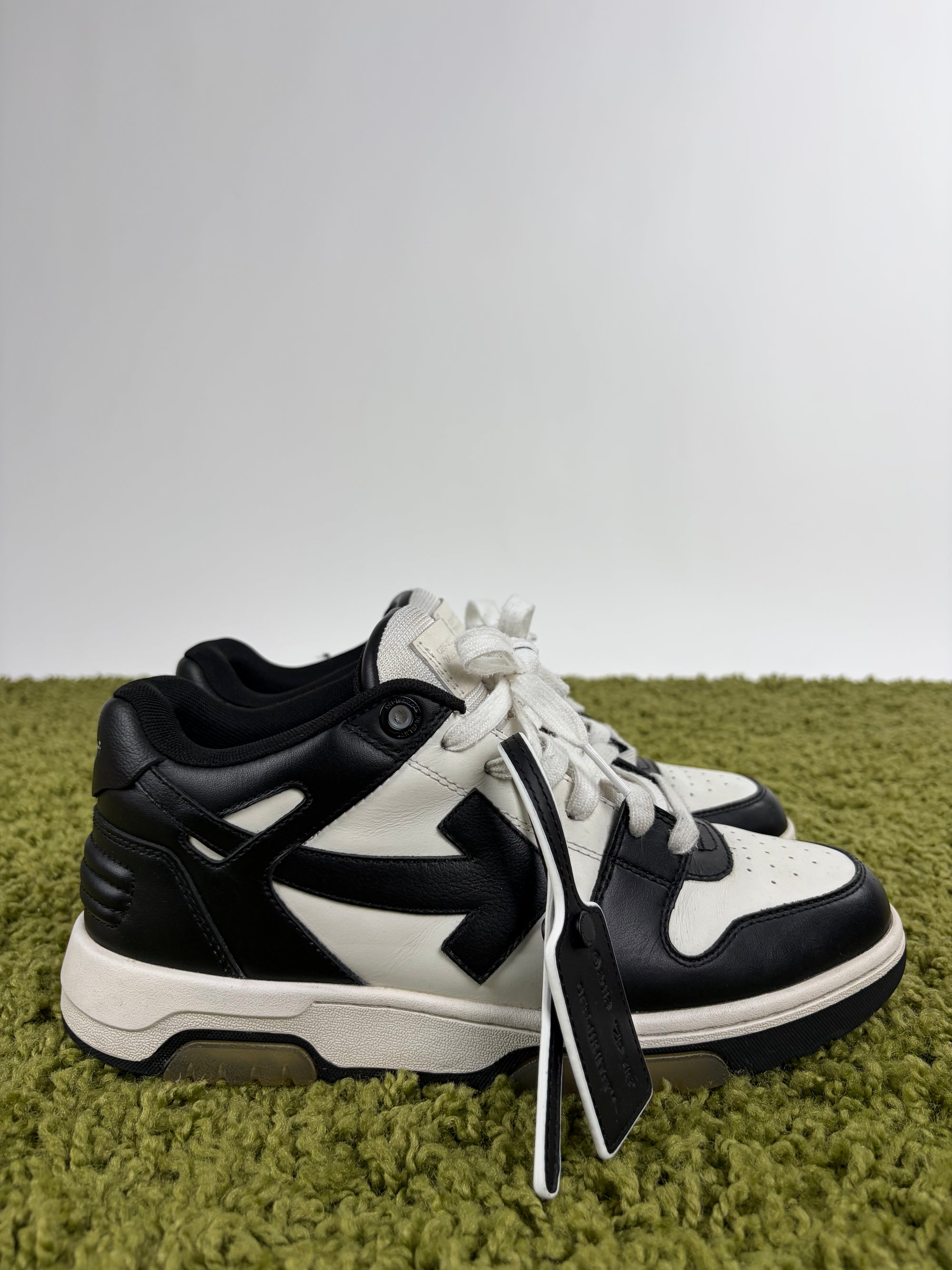 Off white Size 41 bianche e nere