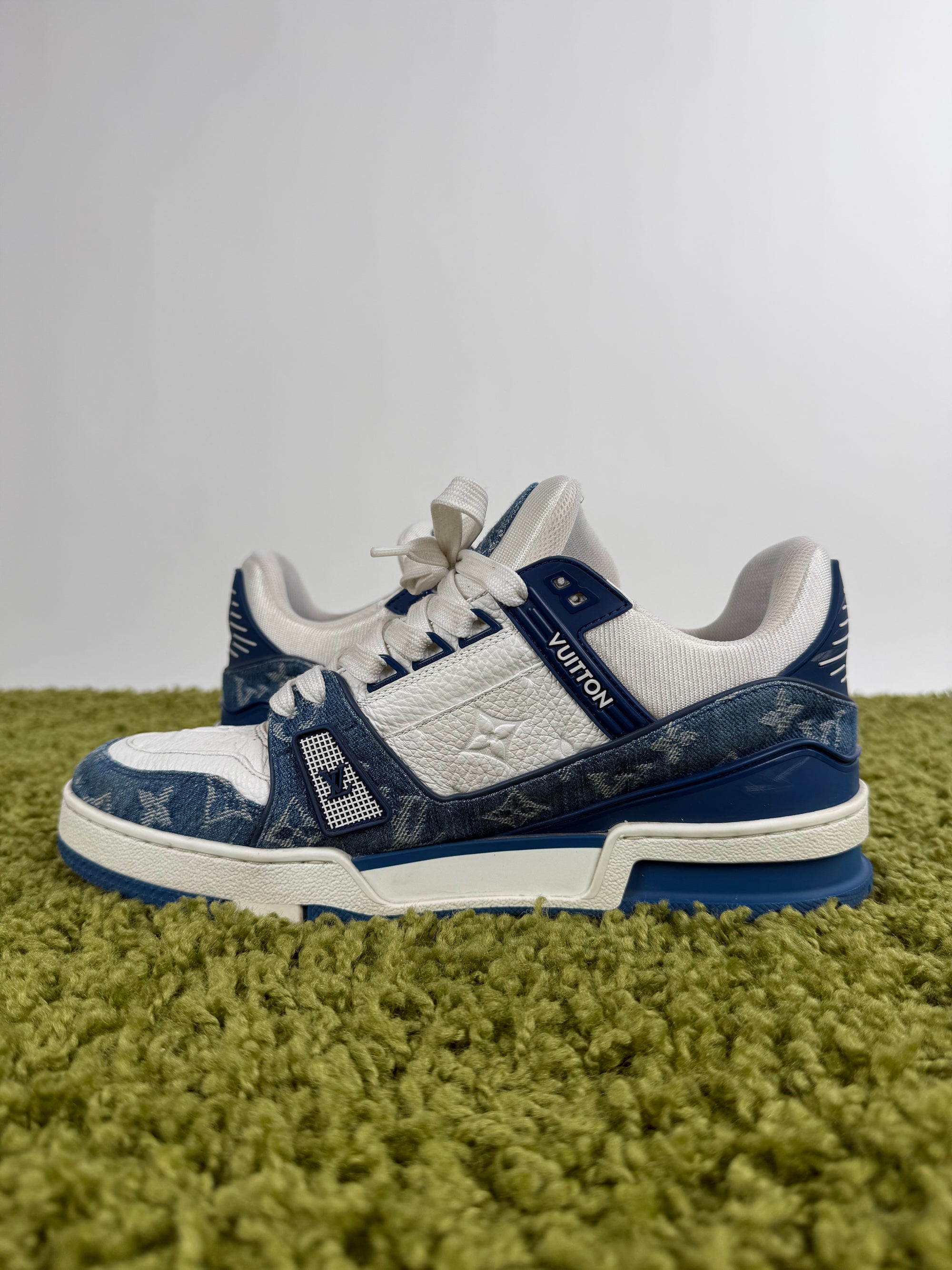 Louis Vuitton In Denim Blu 7.5