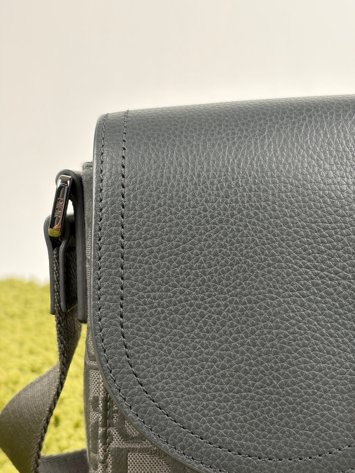 Borsa Christian Dior Saddle con pattina Grigia