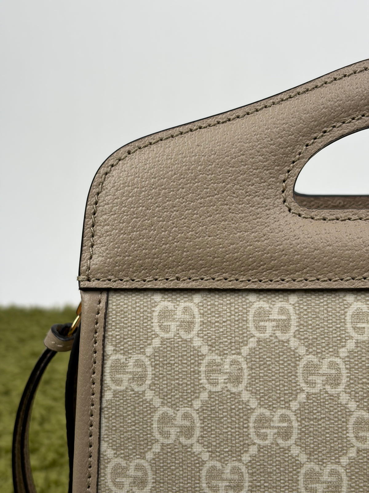 Borsa Gucci Ophidia Cut Out Handle Tote Beige