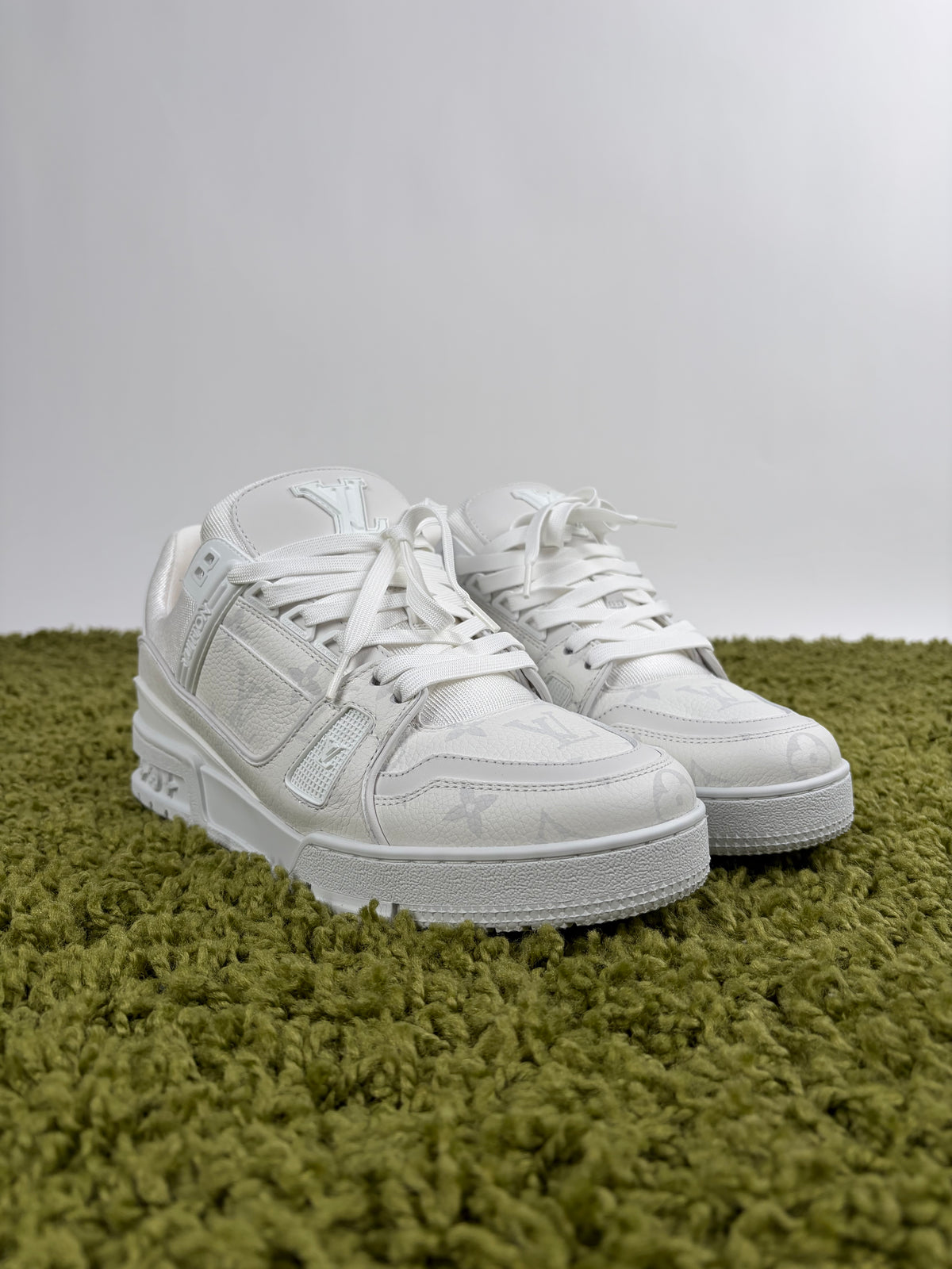 Louis Vuitton Trainer in pelle Bianca 6.5