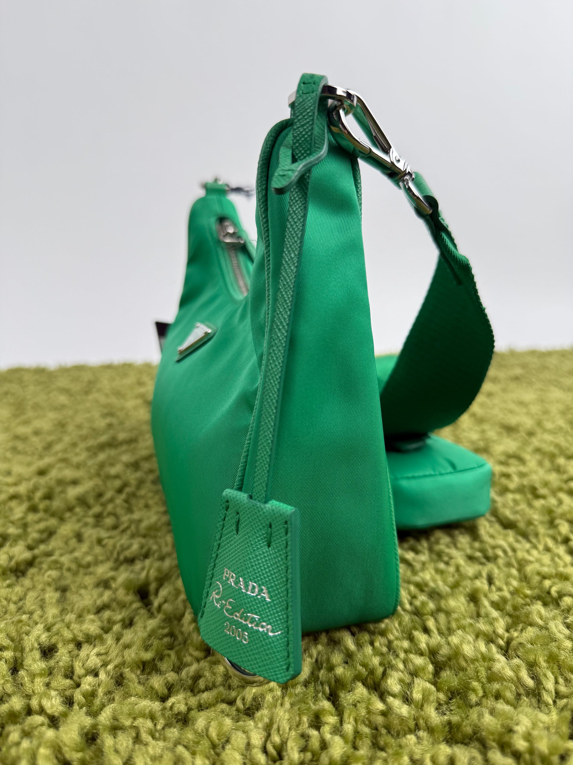 Borsa Prada Re-Edition 2005