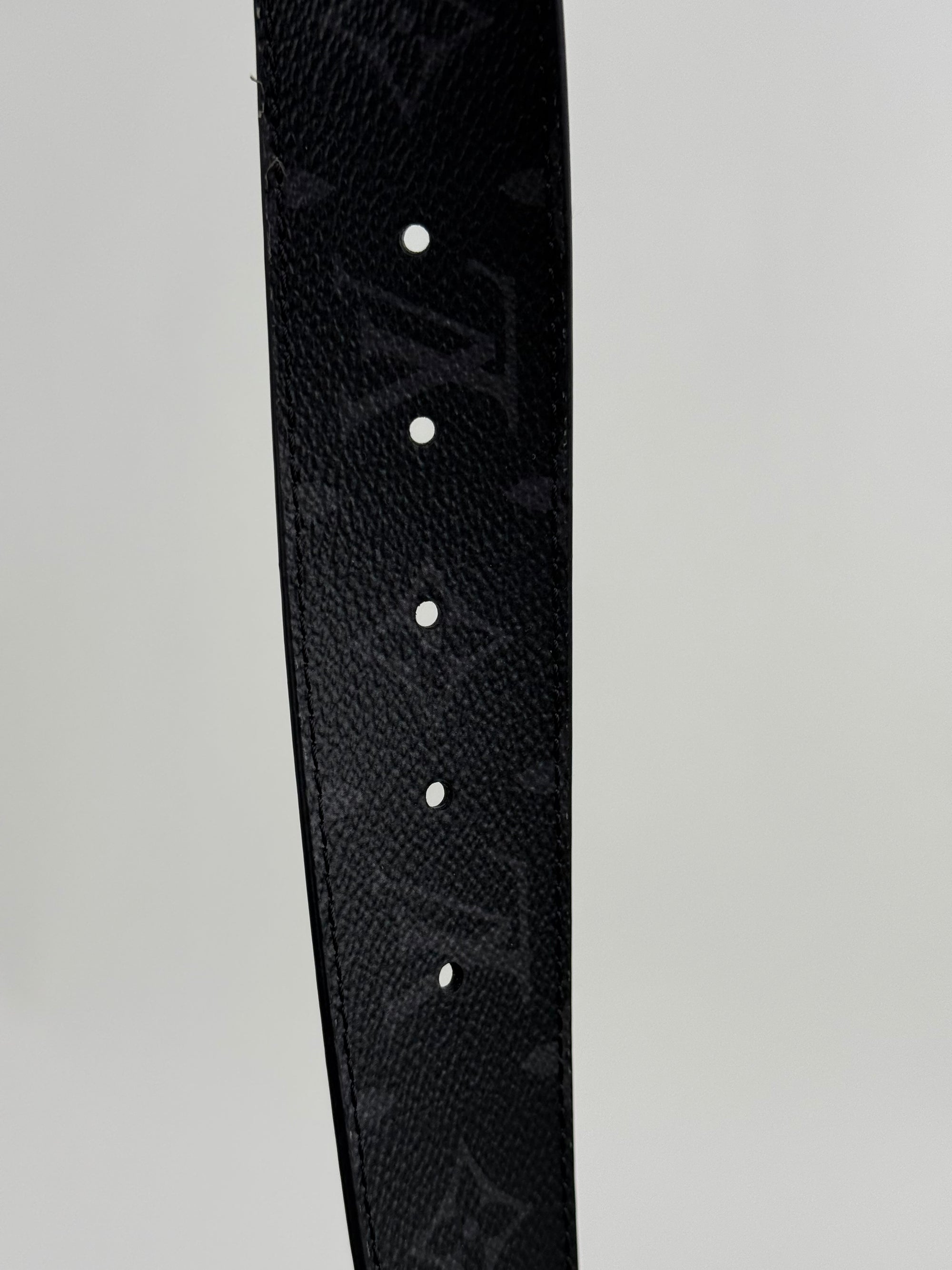 Cintura Louis Vuitton In pelle Nera 110cm
