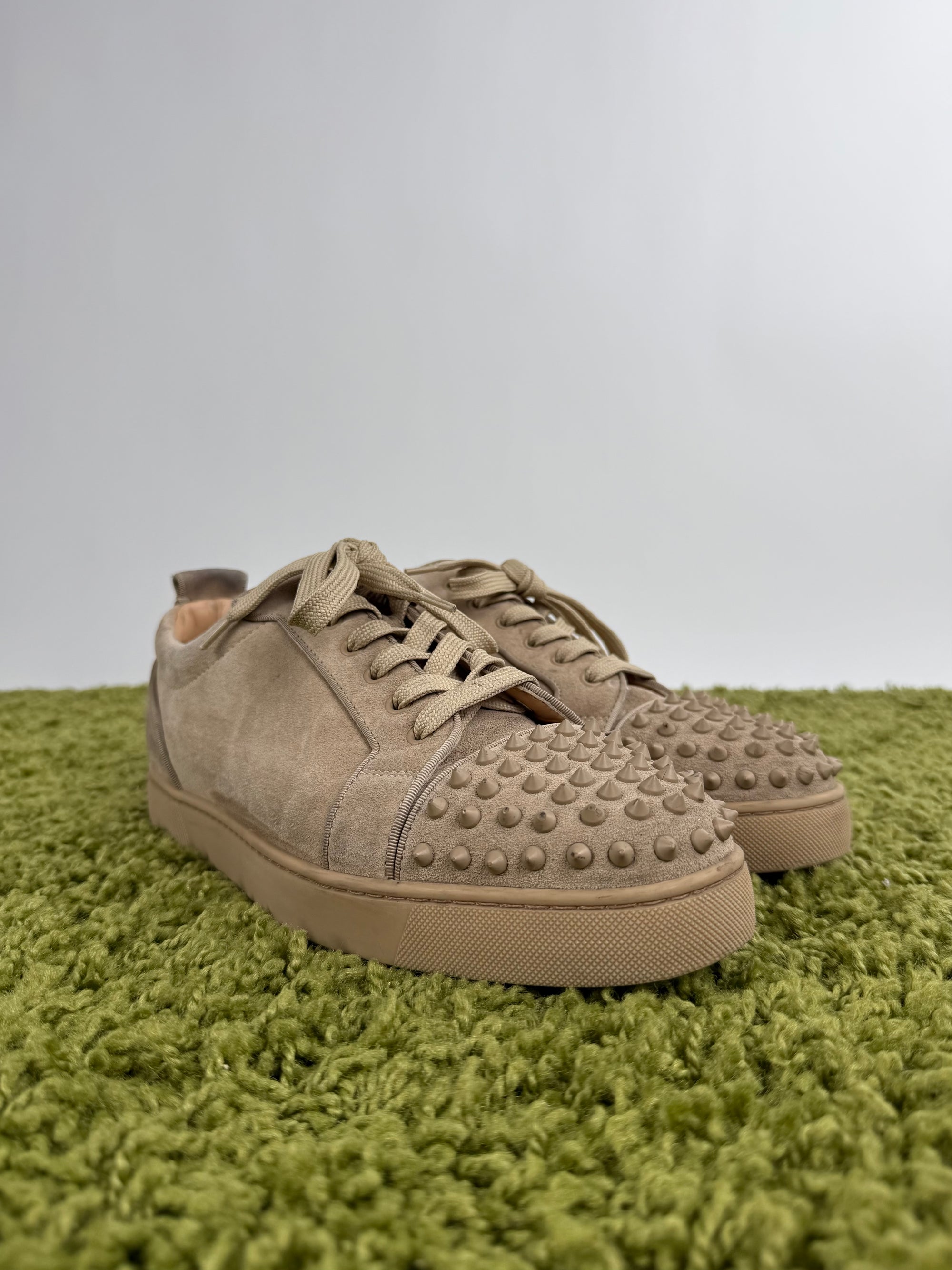 Christian Louboutin Spikes Beige 46