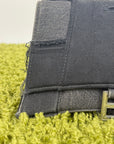 Borsa Balenciaga Hourglass Small in denim patchwork nero con logo B metallico argento