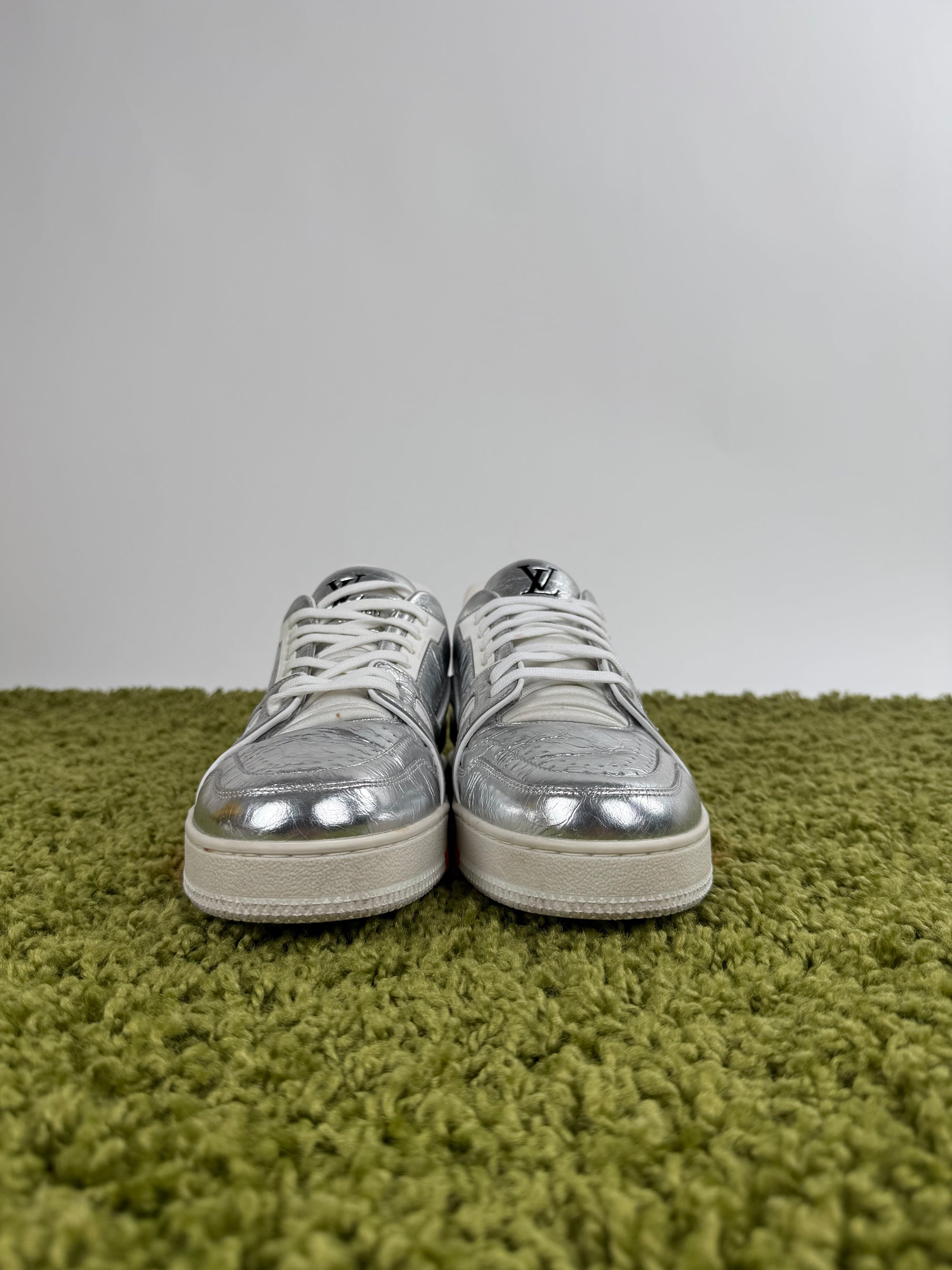 Louis Vuitton Trainer Argento 7