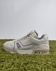 Louis Vuitton Trainer 42 veste 43